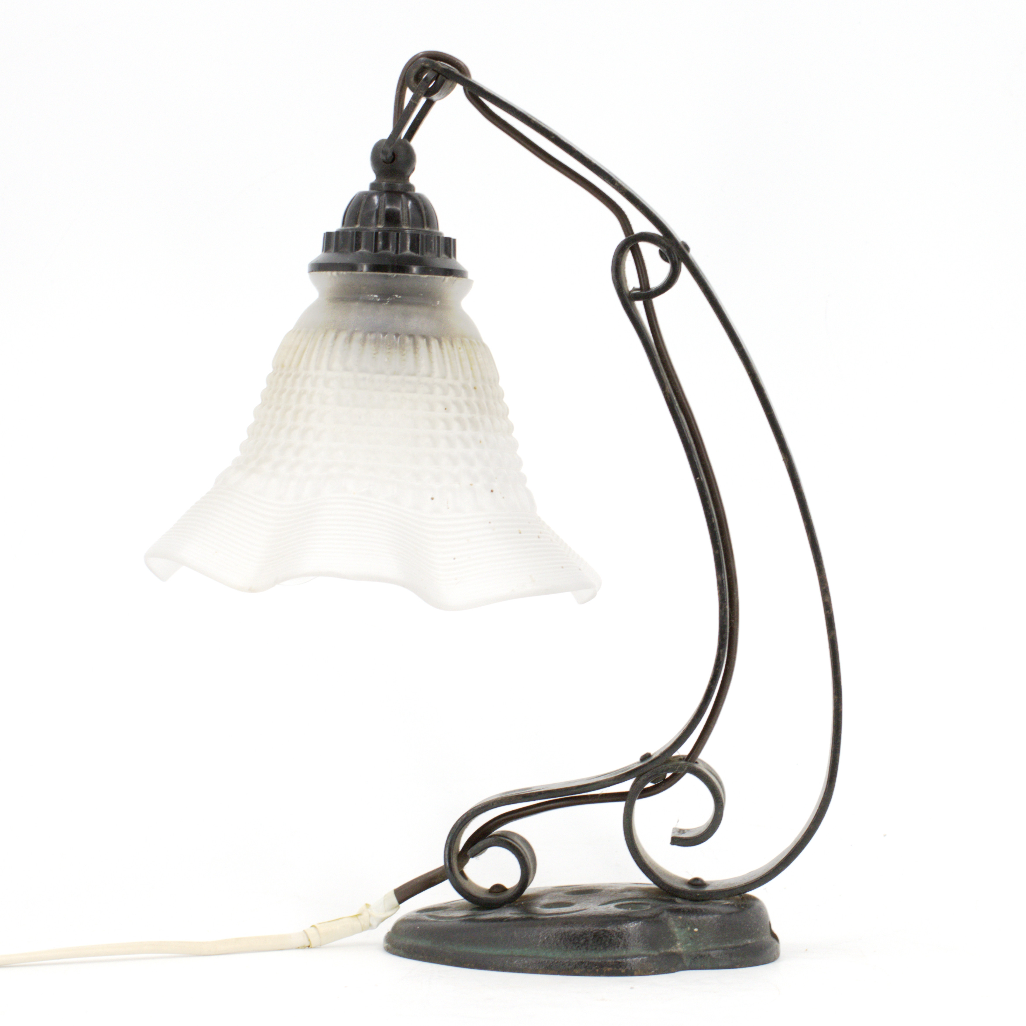 BORDS- & VÄGGLAMPA, metall, kupa av glas, tidigt 1900-tal.