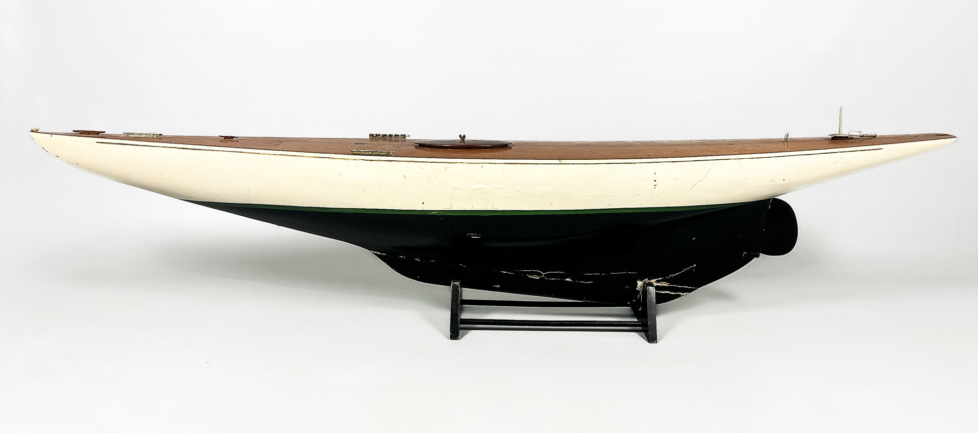 MODELLBÅT, så kallad "Sexa", segelbåt, 1960-tal.