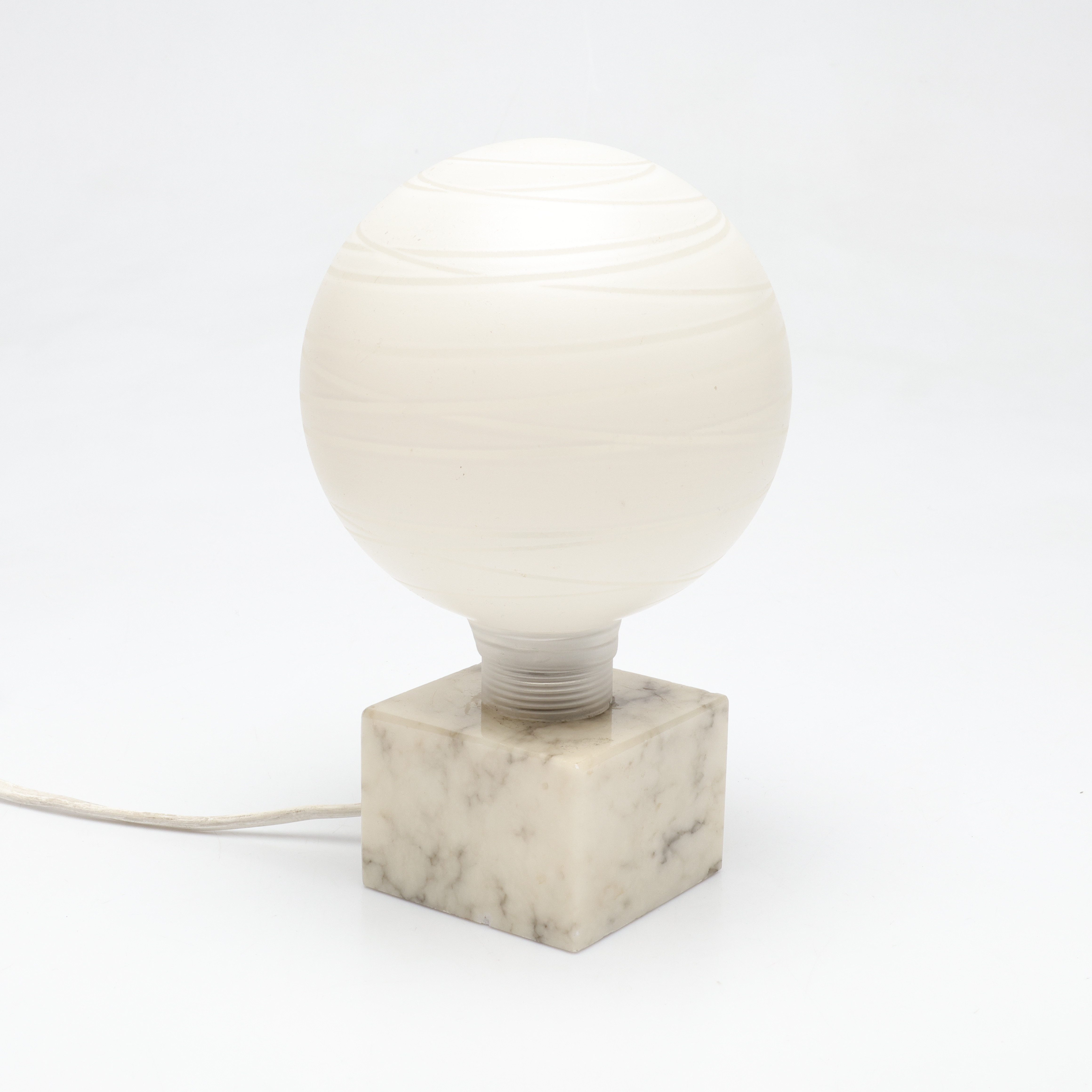 BORDSLAMPA, alabster, Italien, kupa i glas, möjligen Foscarini.