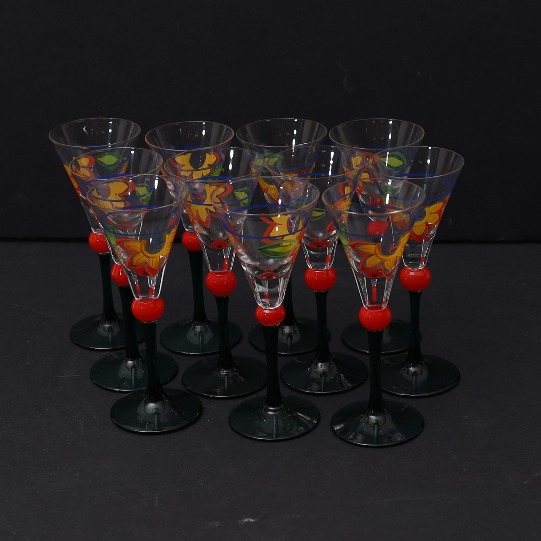BARBRO RYDHOLM. FÖR CHRISTINEHOLM DESIGN STUDIO, Fyrklövern, "Solros" Snapsglas 11st.