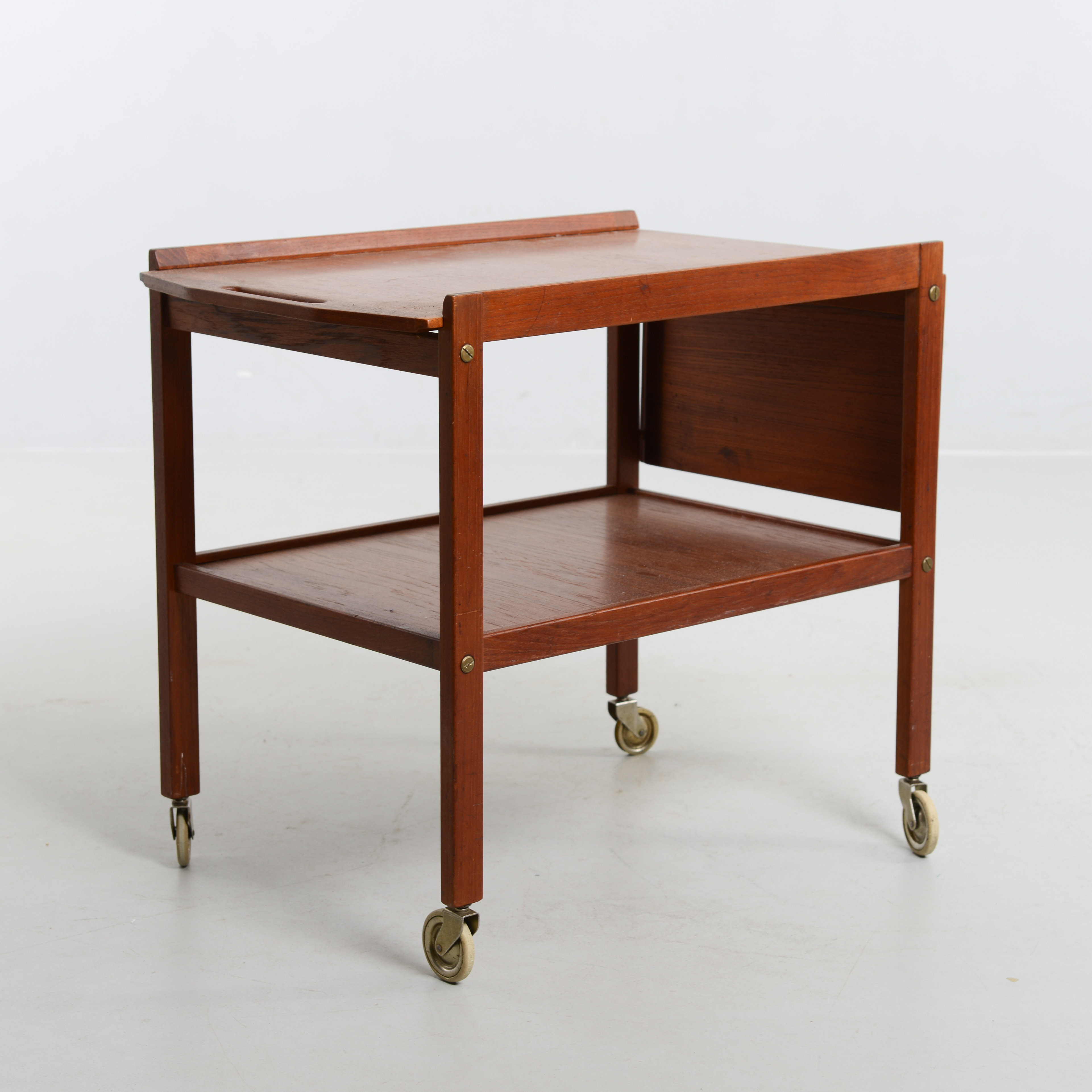 SERVERINGSVAGN, på hjul, Erik Gustafssons Möbelfabrik, Brittatorp, 1950/60-tal.
