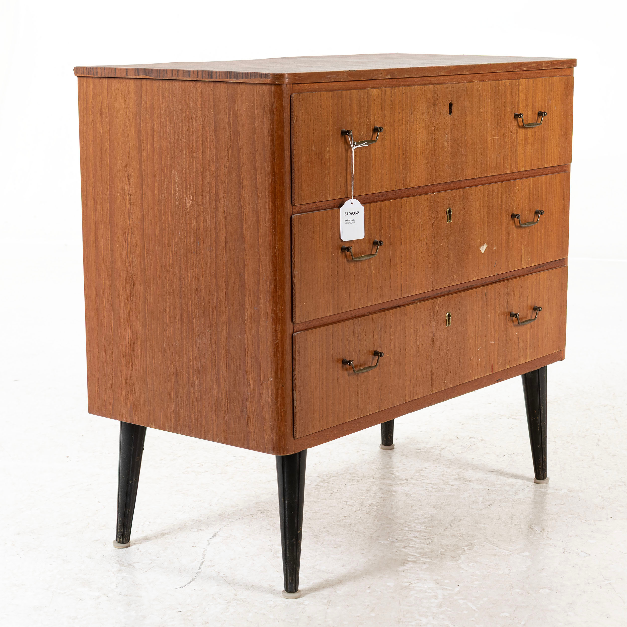 BYRÅ, teak, 1950/60-tal.