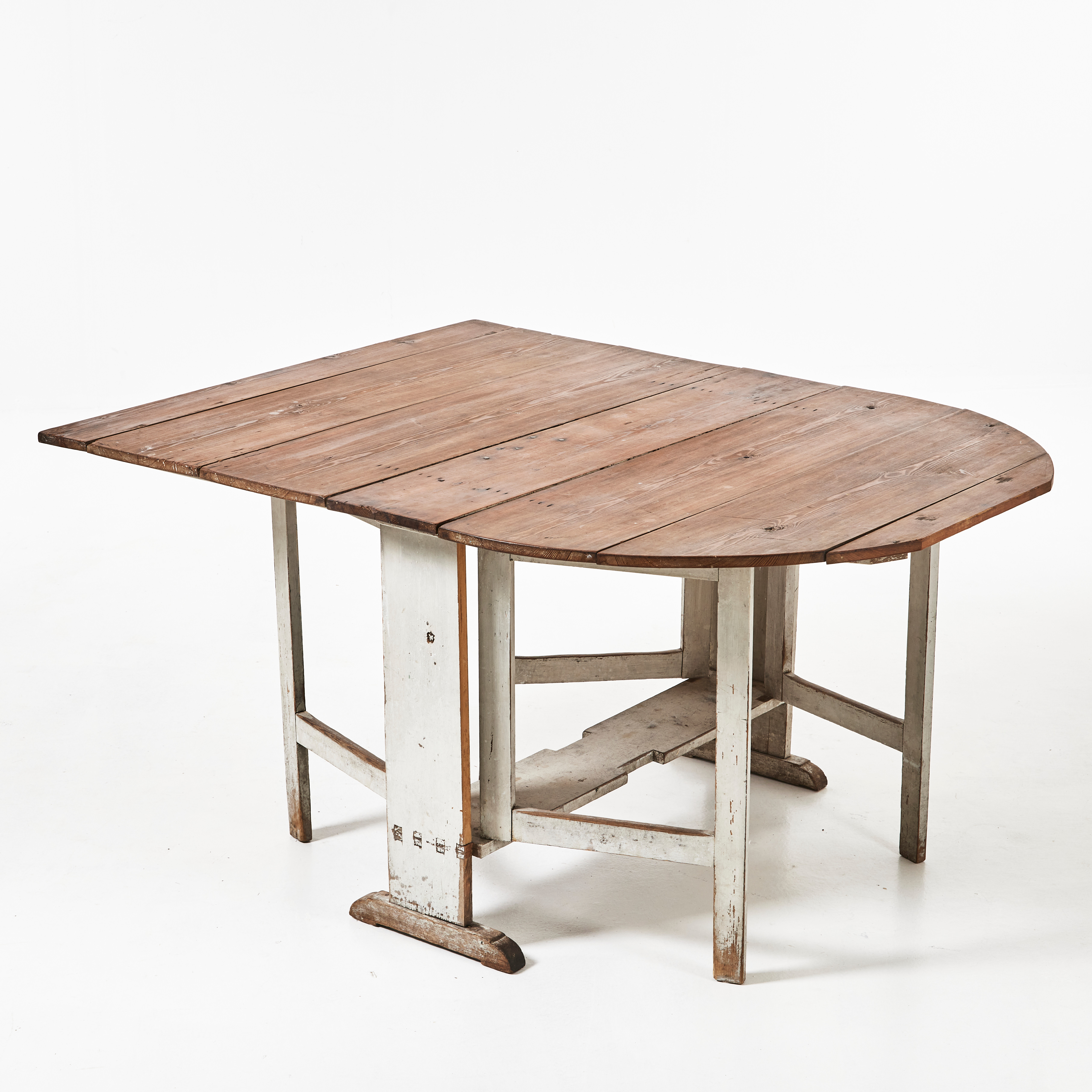 SLAGBORD, 1800-tal, furu, fyra grindar.