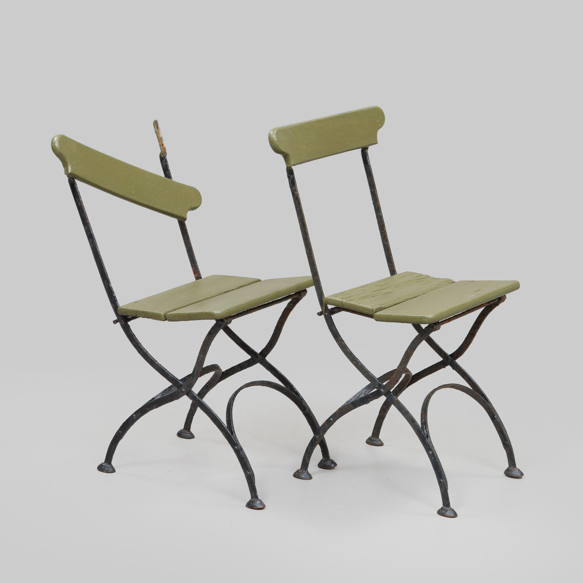 TRÄDGÅRDSSTOLAR, 2 st, bryggerimodell.