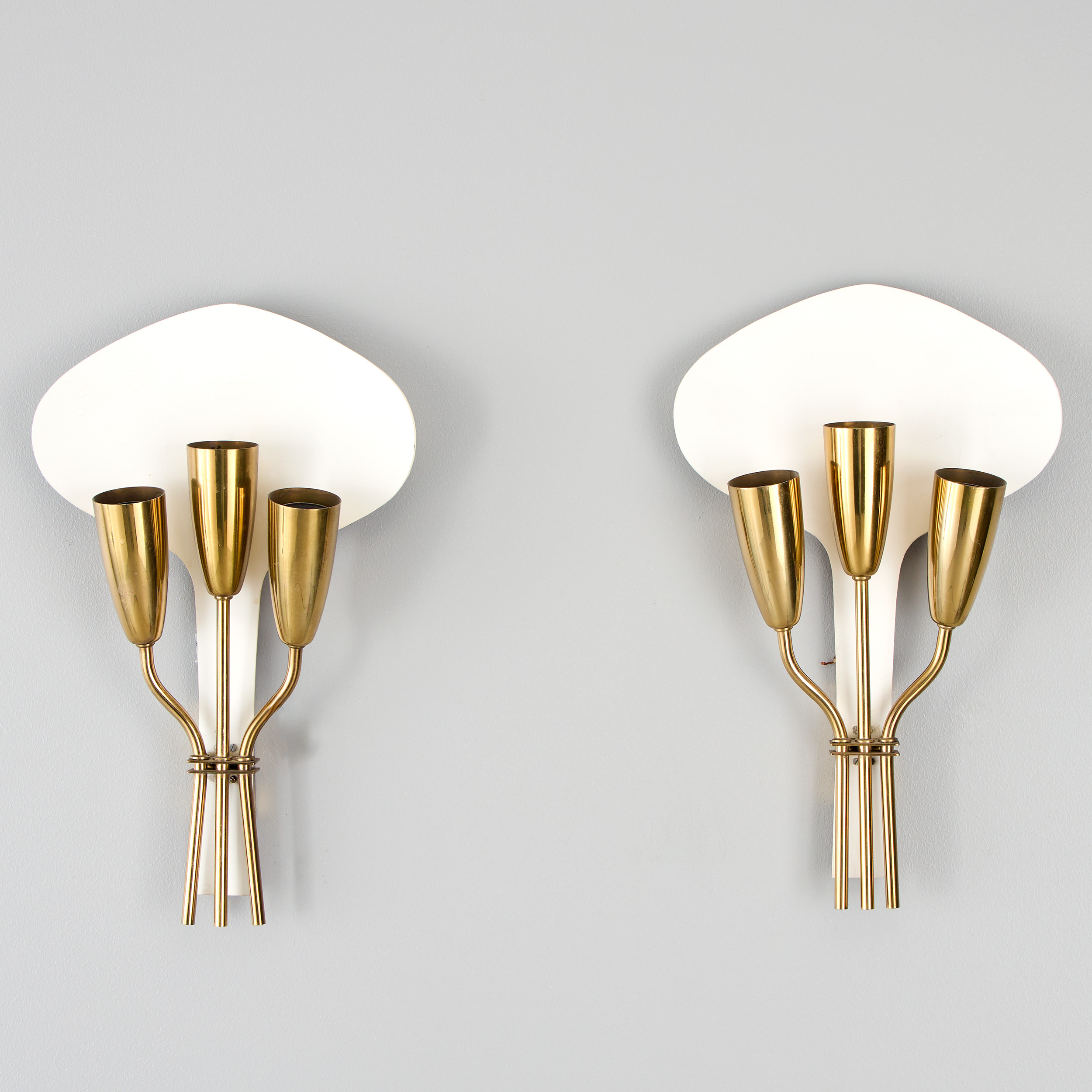 HARALD NOTINI. Vägglampor, 1 par, modell "8772/3", Arvid Böhlmarks Lampfabrik, 1950-tal.