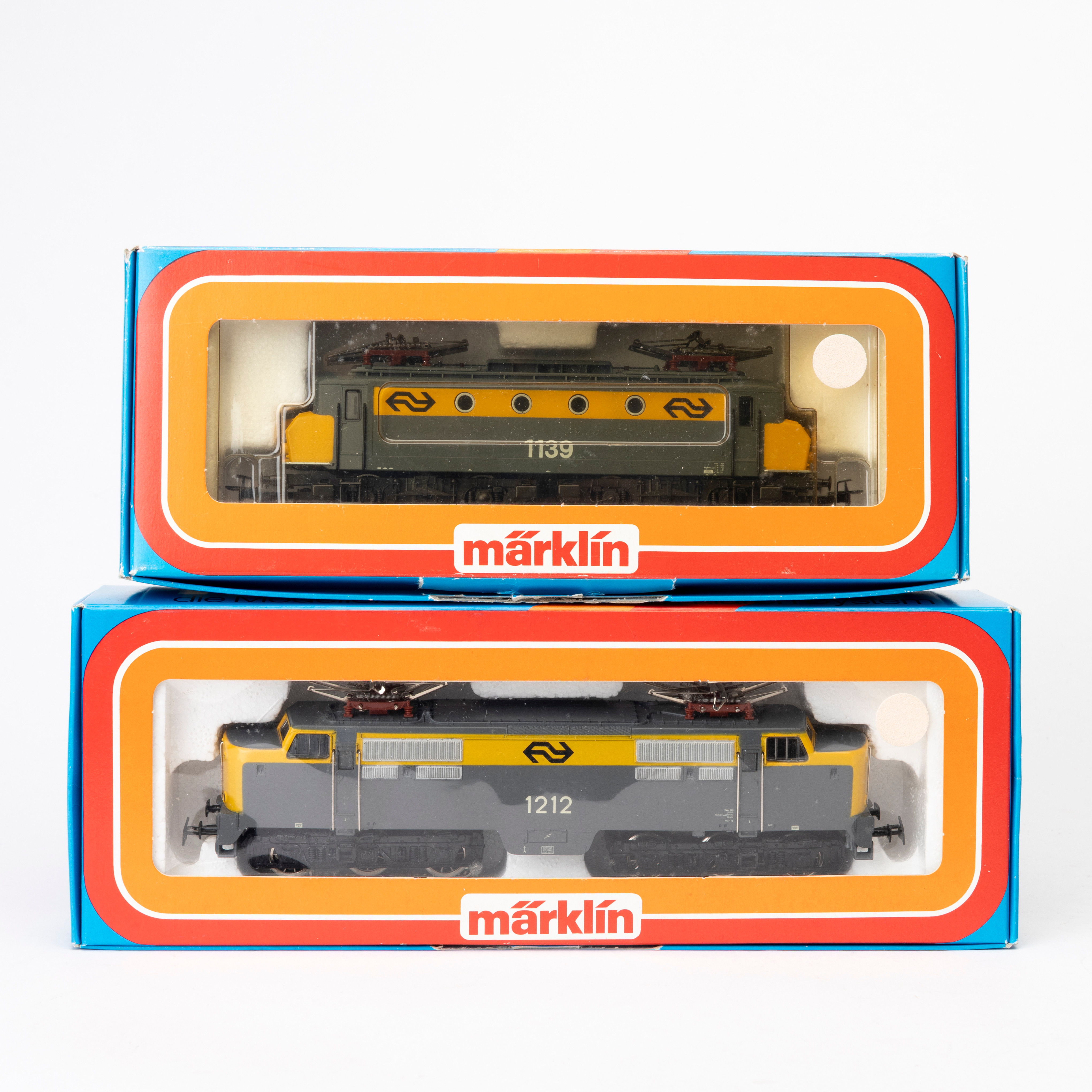 MÄRKLIN 3055 och 3324, 2 st elektrolok NS, originalförpackningar.