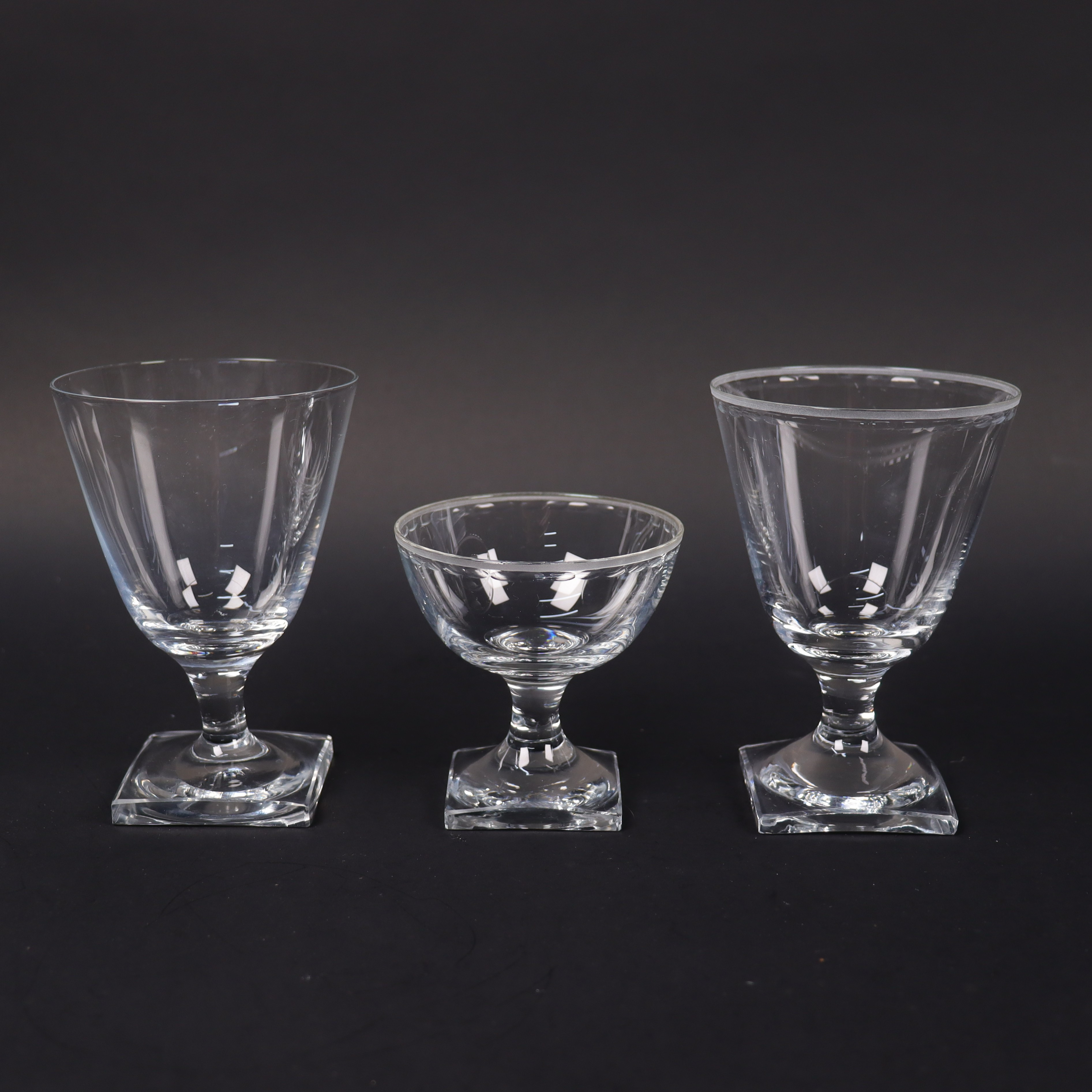 ELIS BERGH. "Ekeberga", 12 delar, glasservisdelar, 1930-tal.