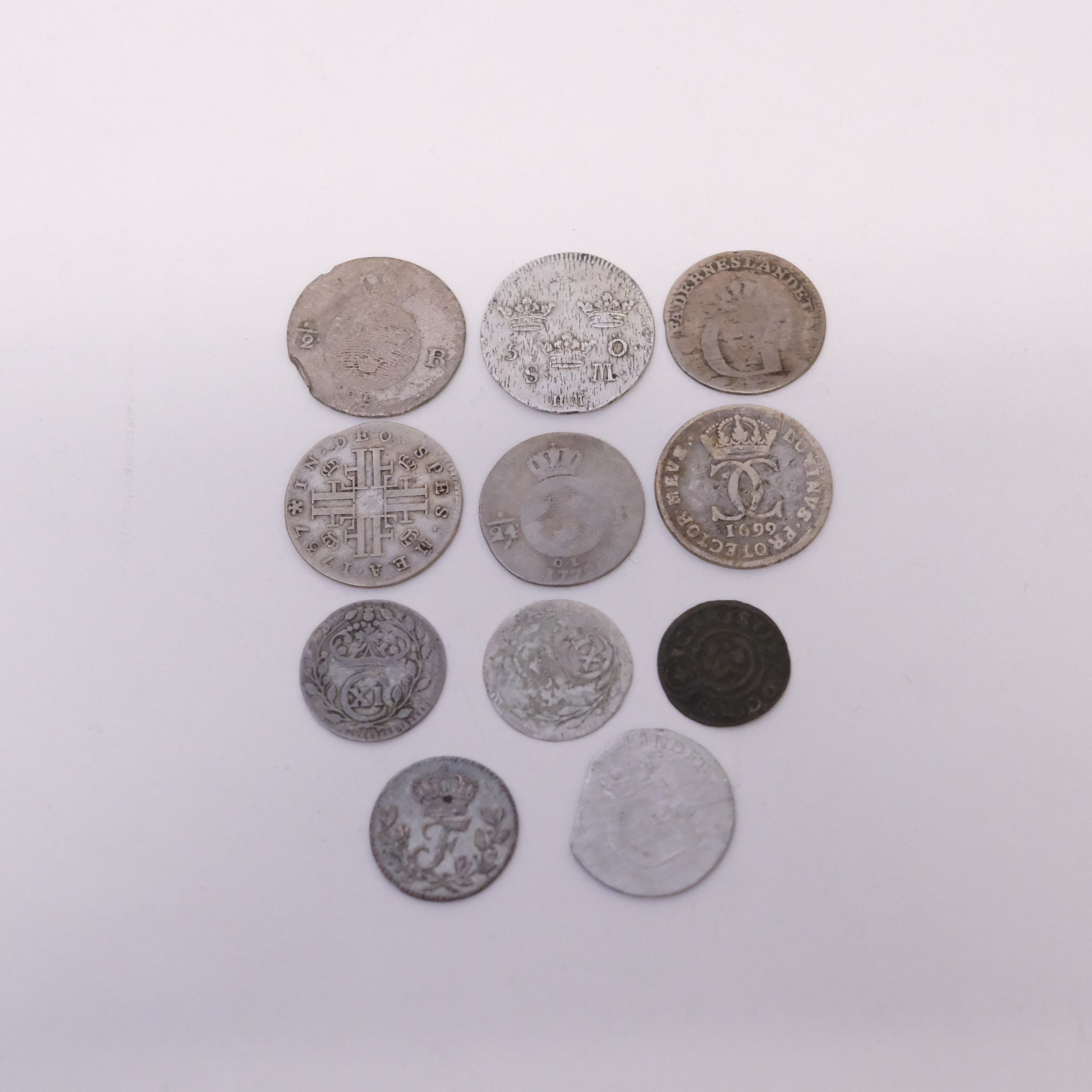 ELVA SVENSKA SILVERMYNT, 1600-TAL OCH 1700-TAL.