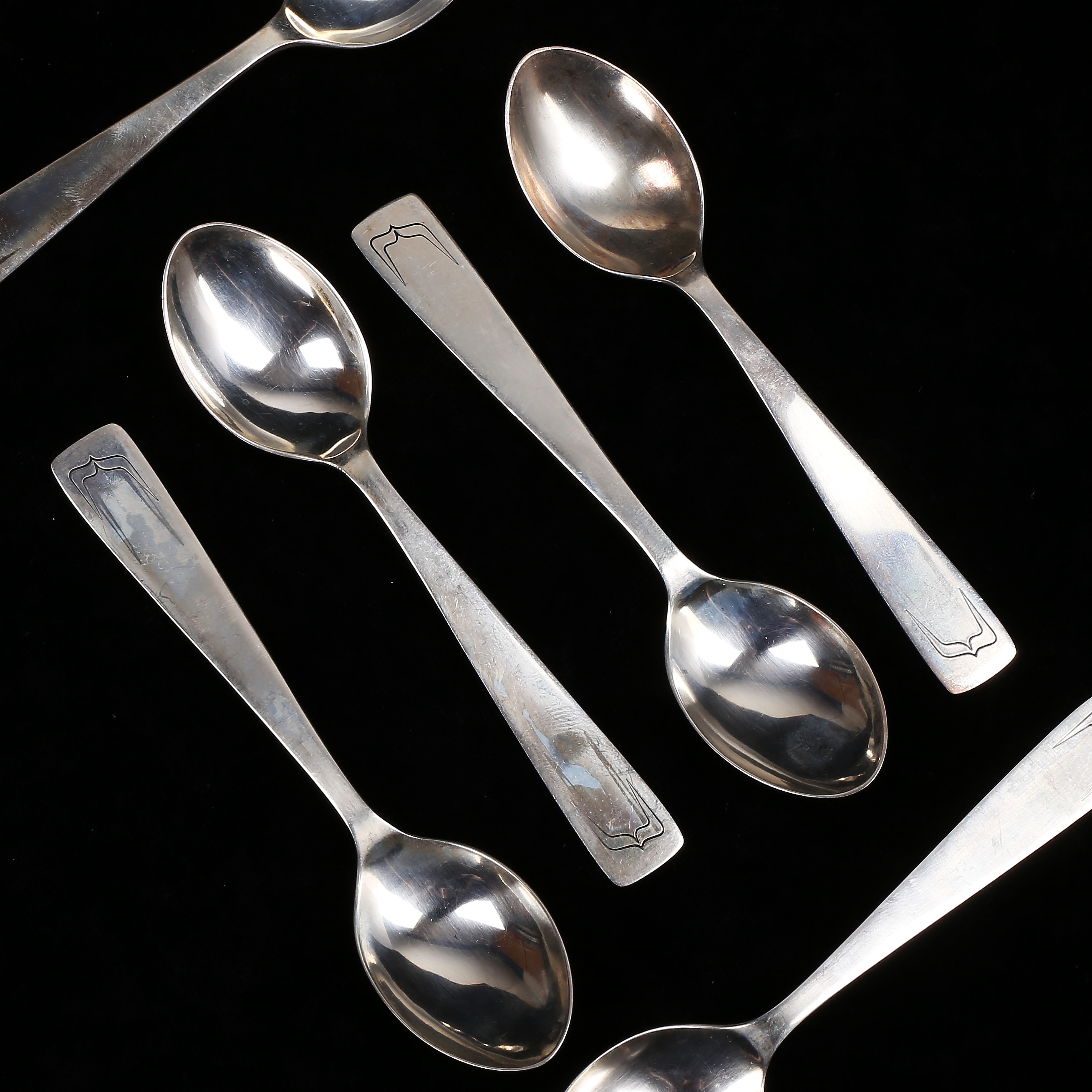 KAFFESKEDAR, 6 st, silver, Oscar L Olausson, Stockholm 1960, vikt 99 gram.