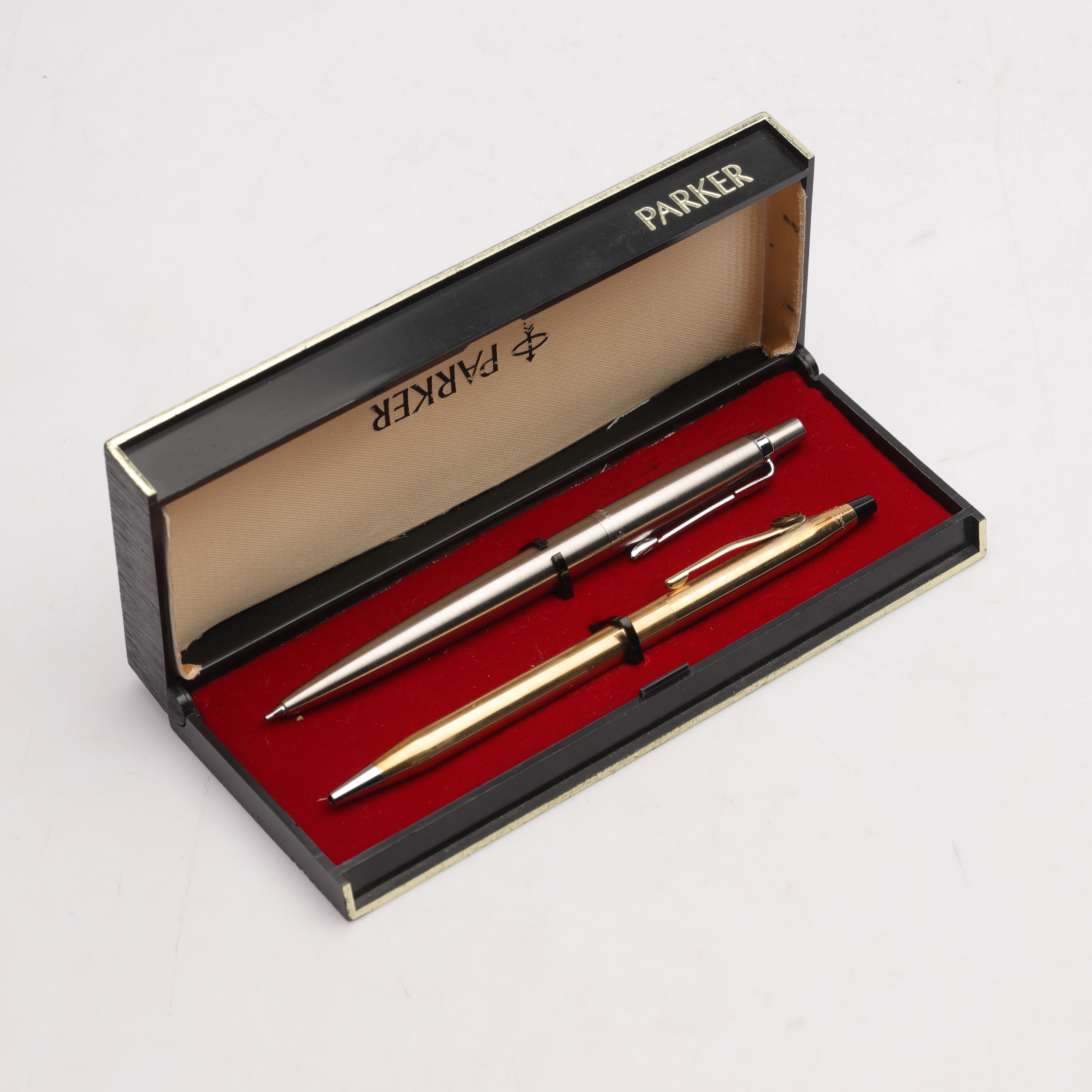 PENNOR, 2 st, metall, Parker & Cross, England/Irland, 1900-tal.