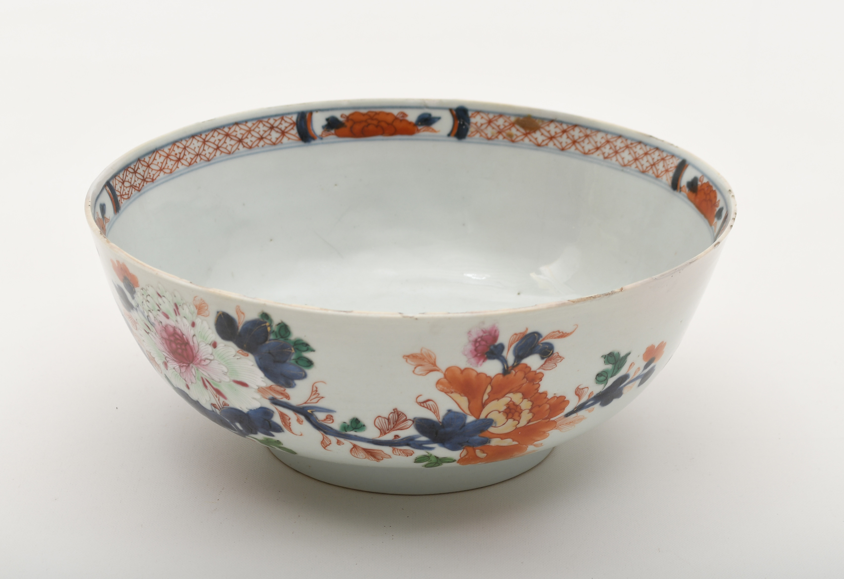 KINA. Bålskål. Qing, Qianlong "Imari" 1736-1795.