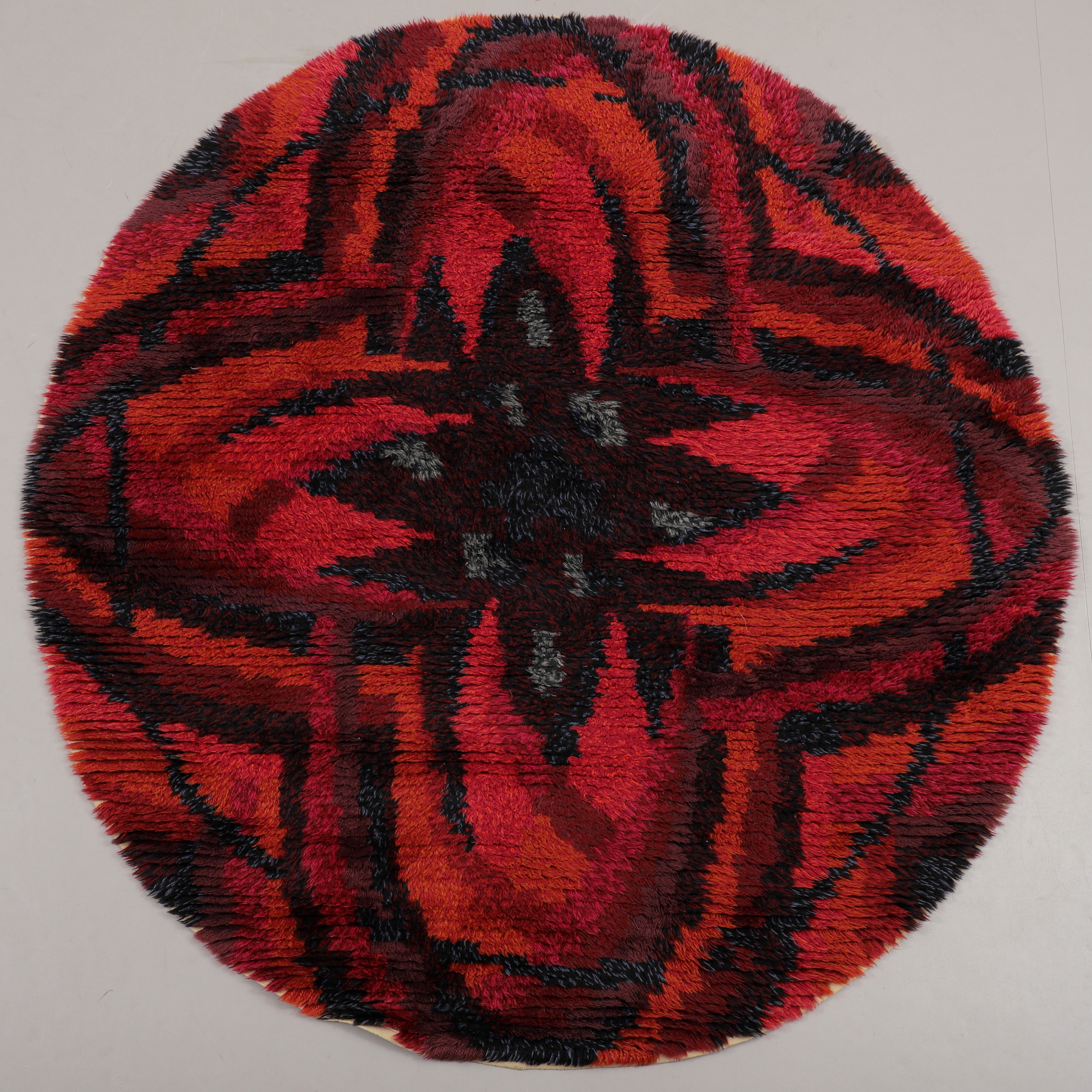 RYAMATTA, oval, mått 173, 160 cm.