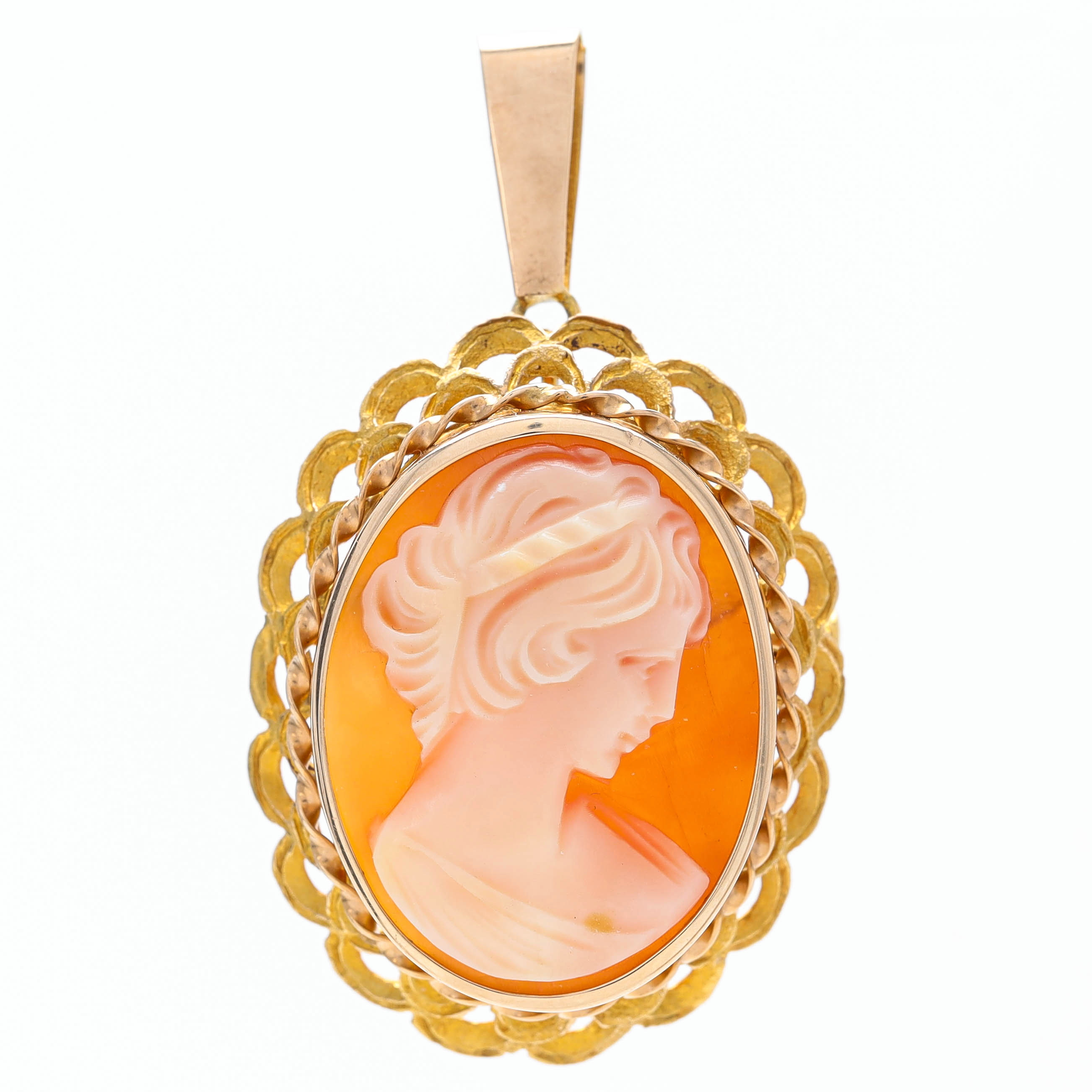 HÄNGE/BROSCH, 14 k guld, snäckskalscamé.