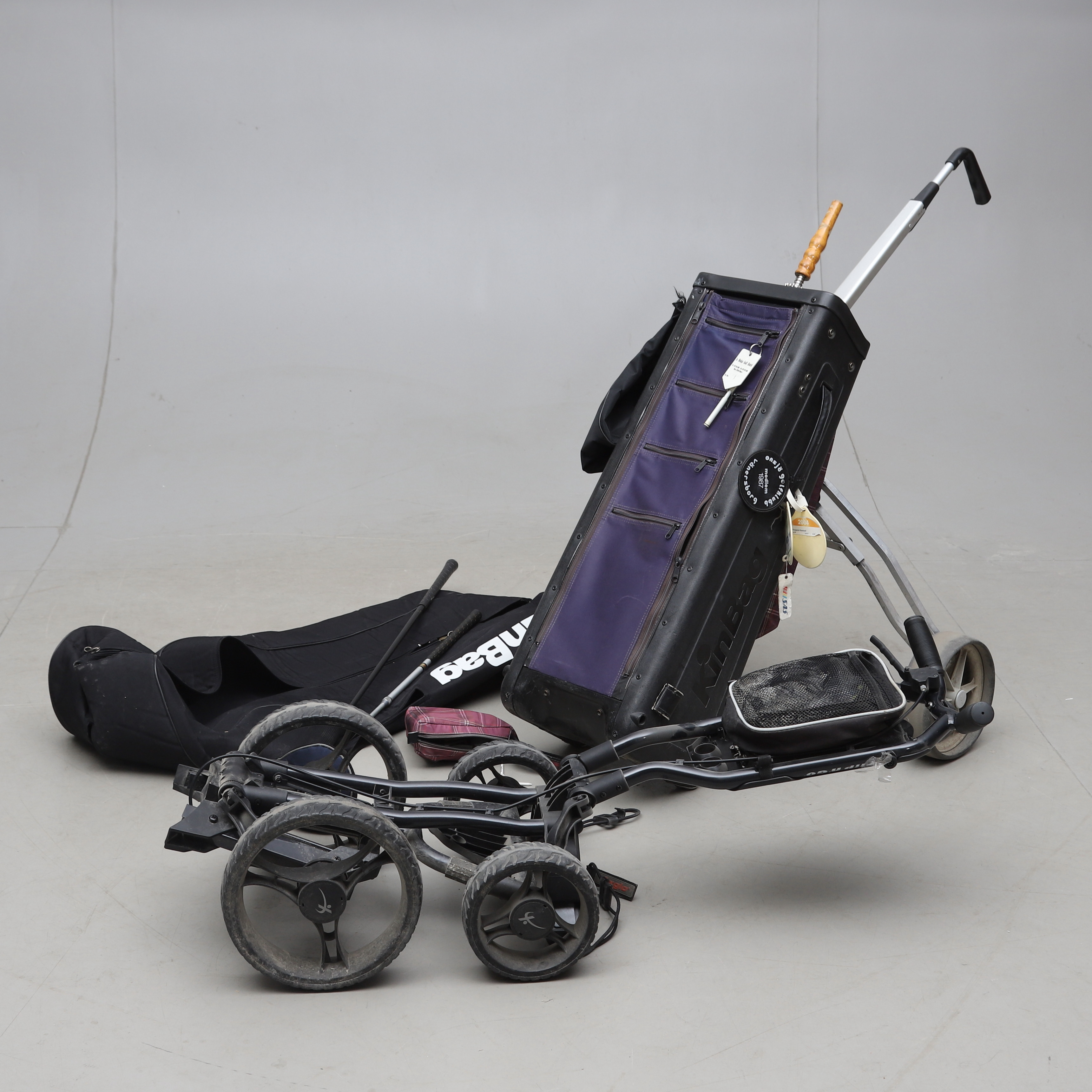 GOLFBAG & GOLFVAGN, b.la. Kinbag.