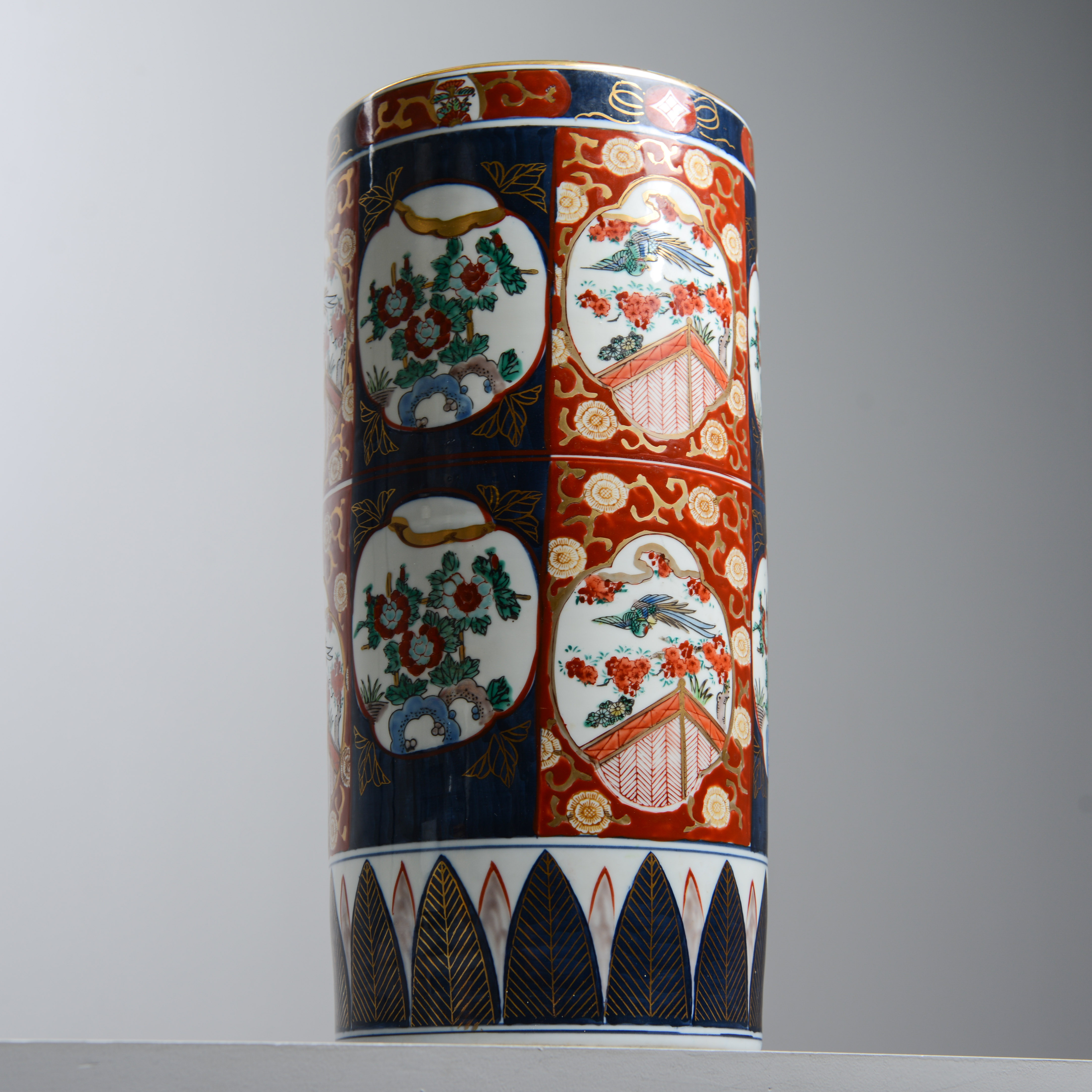 PARAPLYSTÄLL, Imari, Japan, 1900-tal.