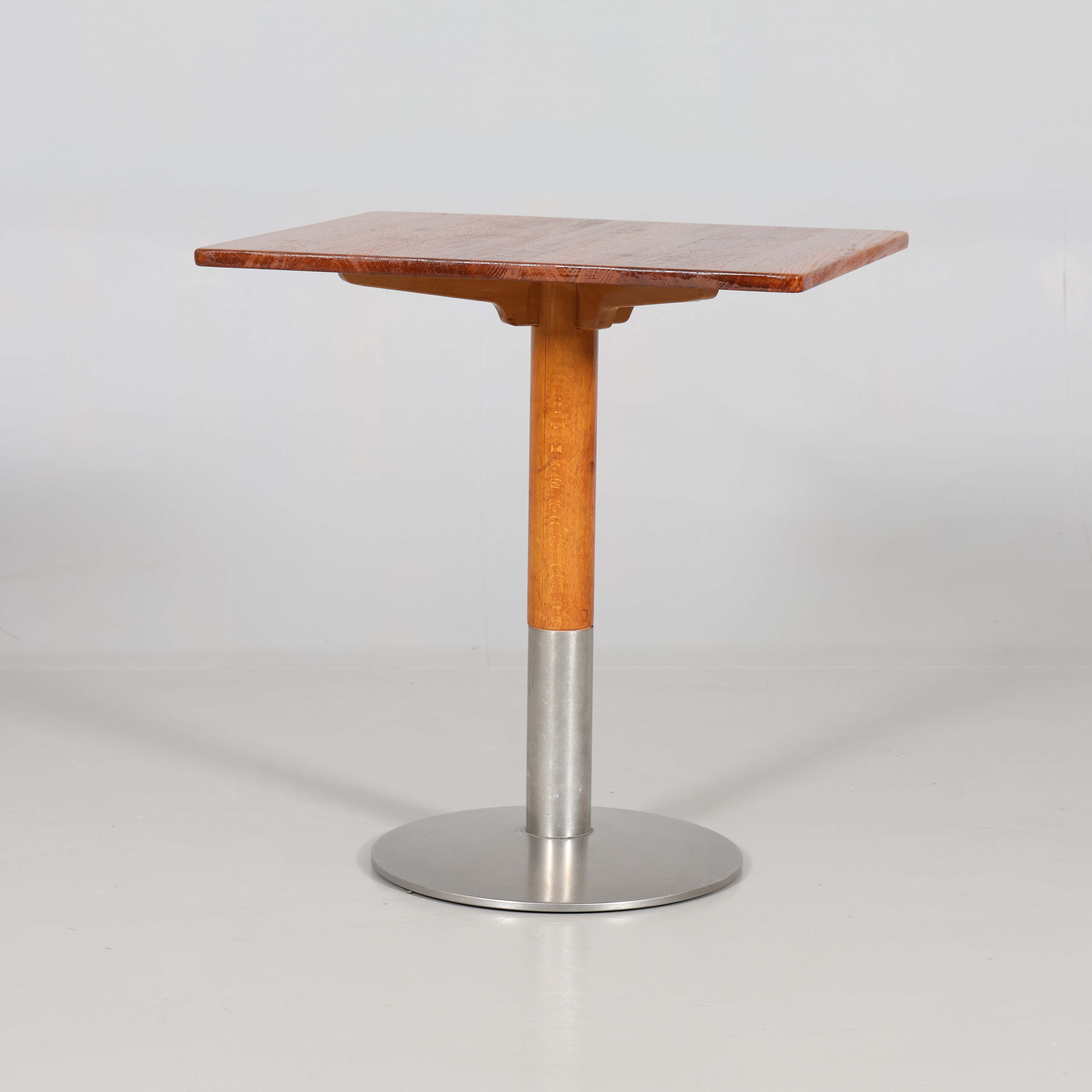 CAFEBORD omkring 30/40-tal.