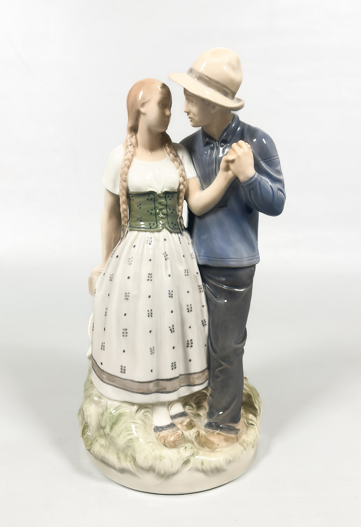 HOLGER CHRISTENSEN. SKULPTUR, porslin, "Henrik & Else", Royal Copenhagen, Danmark.