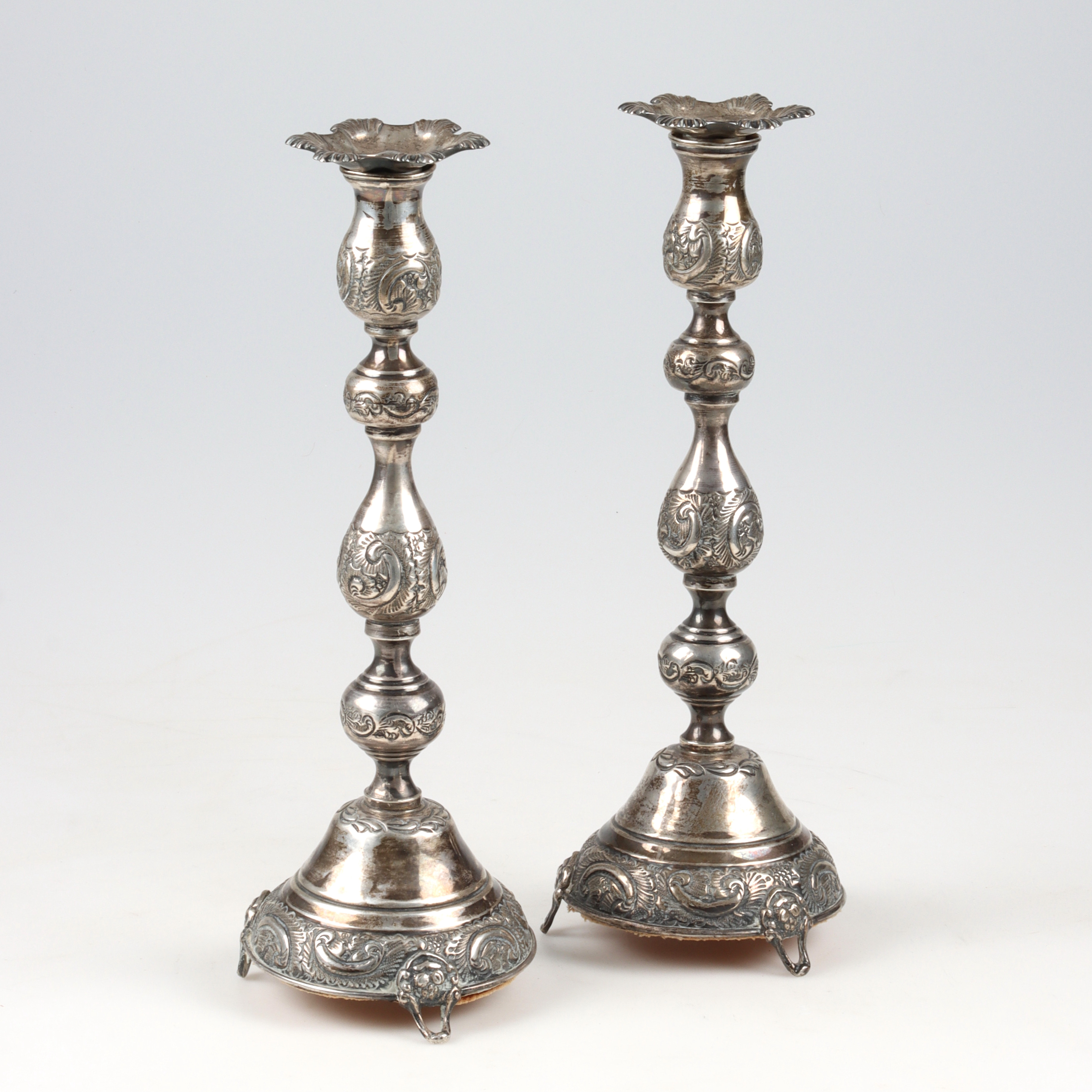LJUSSTAKAR, 1 par, silver, Rosenzweig, Taitelbaum & Co, London, 1922.