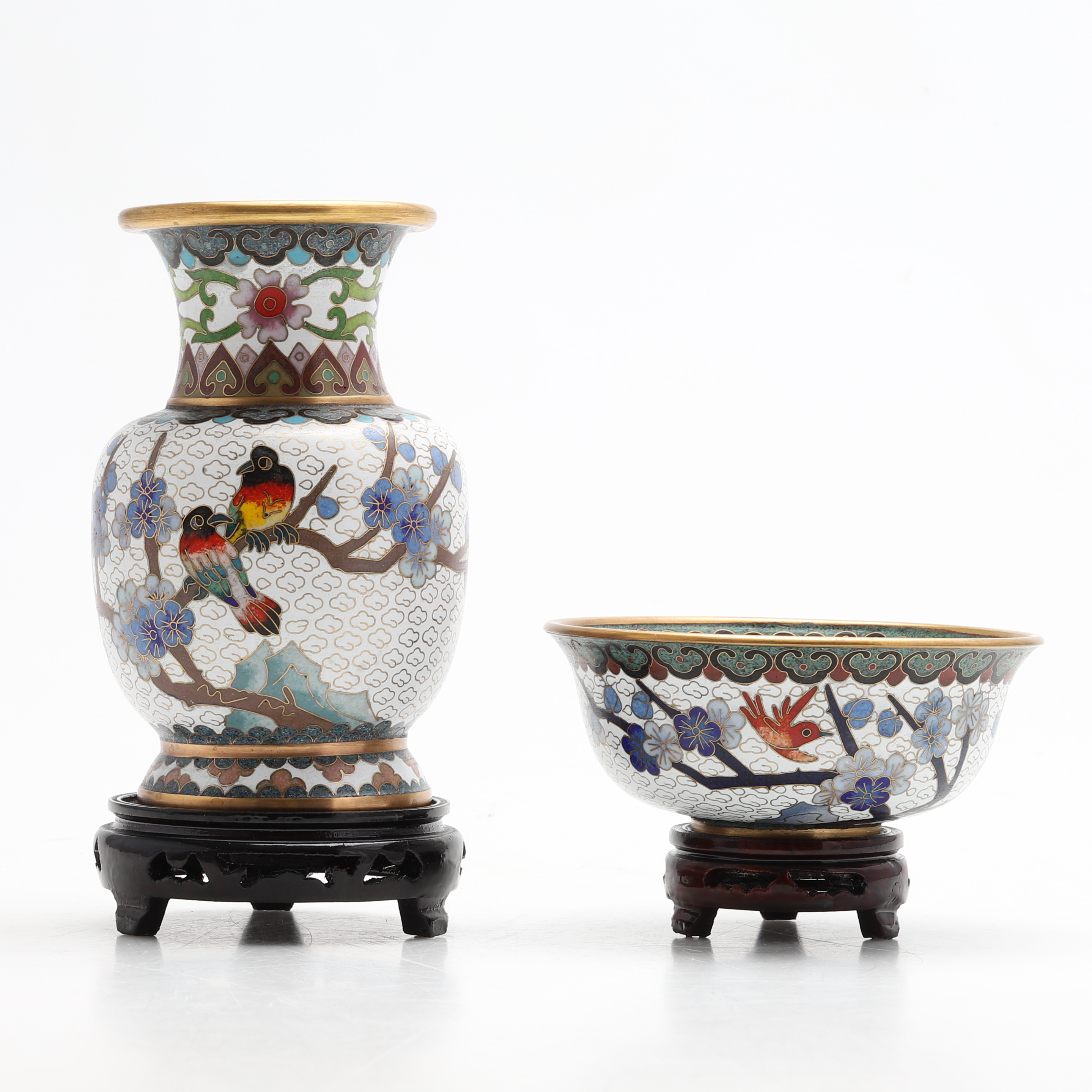VAS och SKÅL, Cloisonné, Kina, 1900-tal.