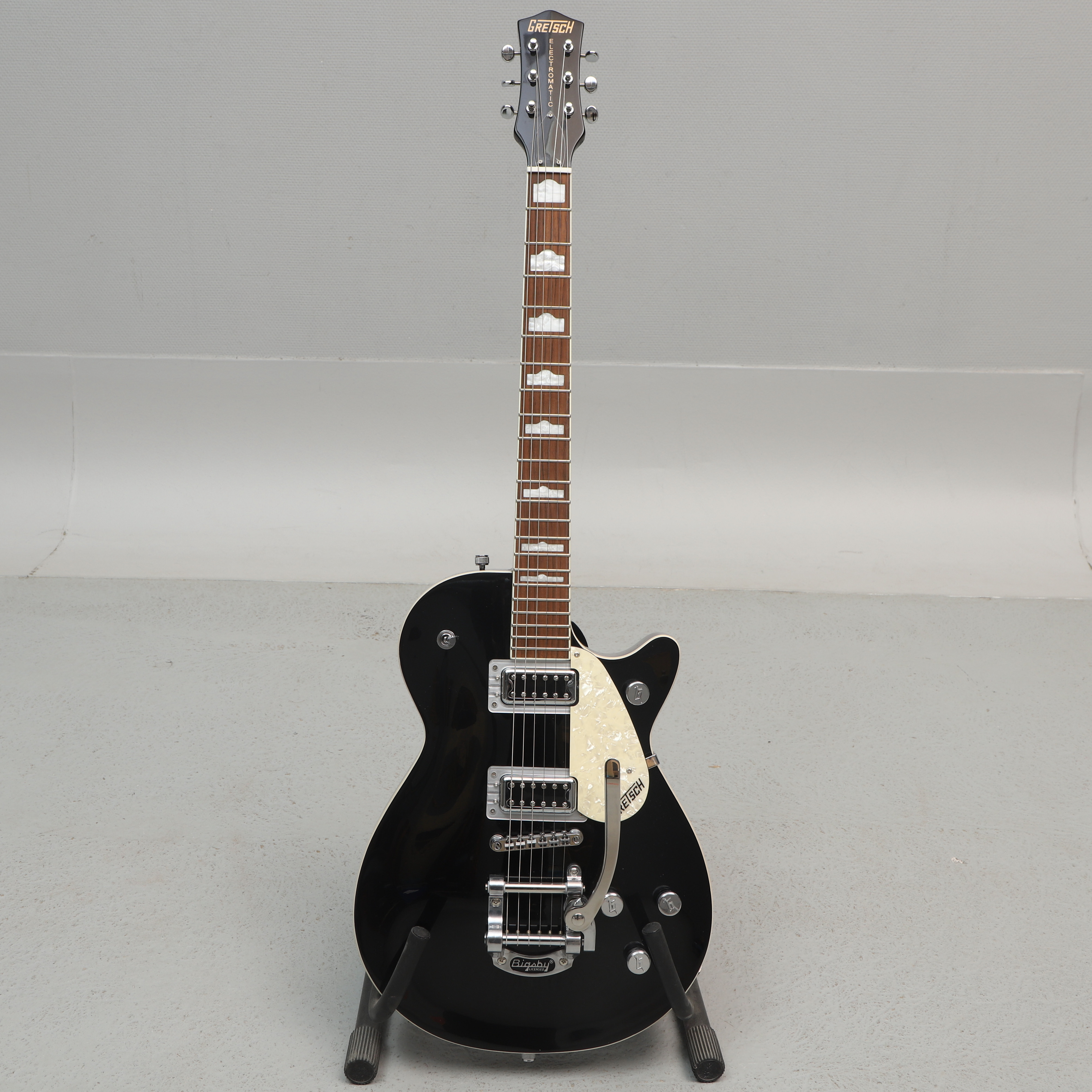 ELGITARR med väska, "GRETSCH", samtida.