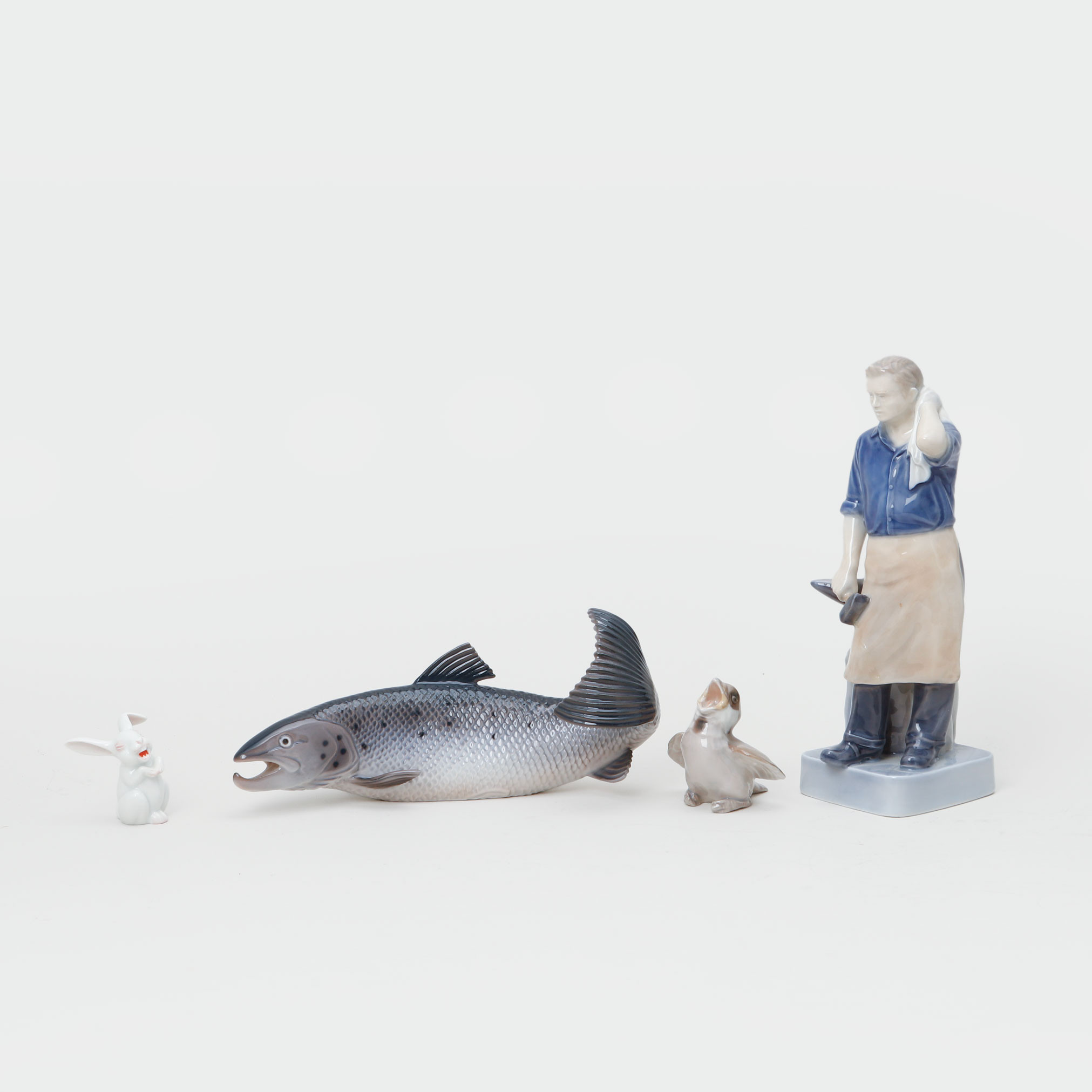 FIGURINER, 4 stycken, porslin, Bing & Gröndahl, Royal Copenhagen samt Rosenthal.