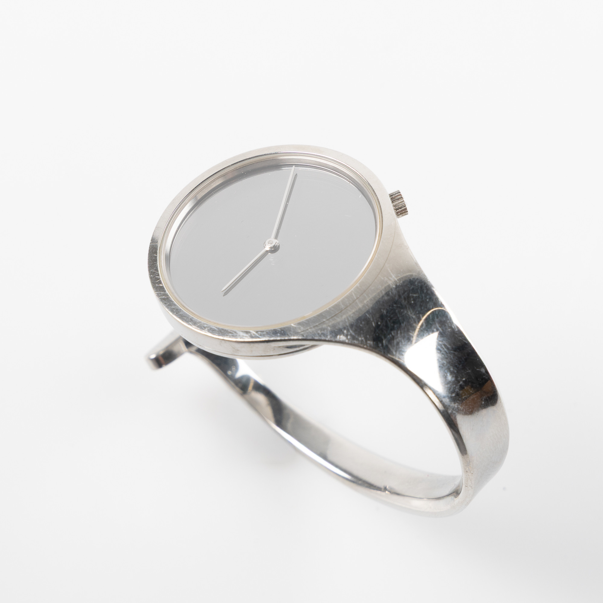 GEORG JENSEN, "Vivianna", design Vivianna Torun Bülow-Hübe, nr 326, armbandsur, 33 mm, stål, certifikat daterat 991009.