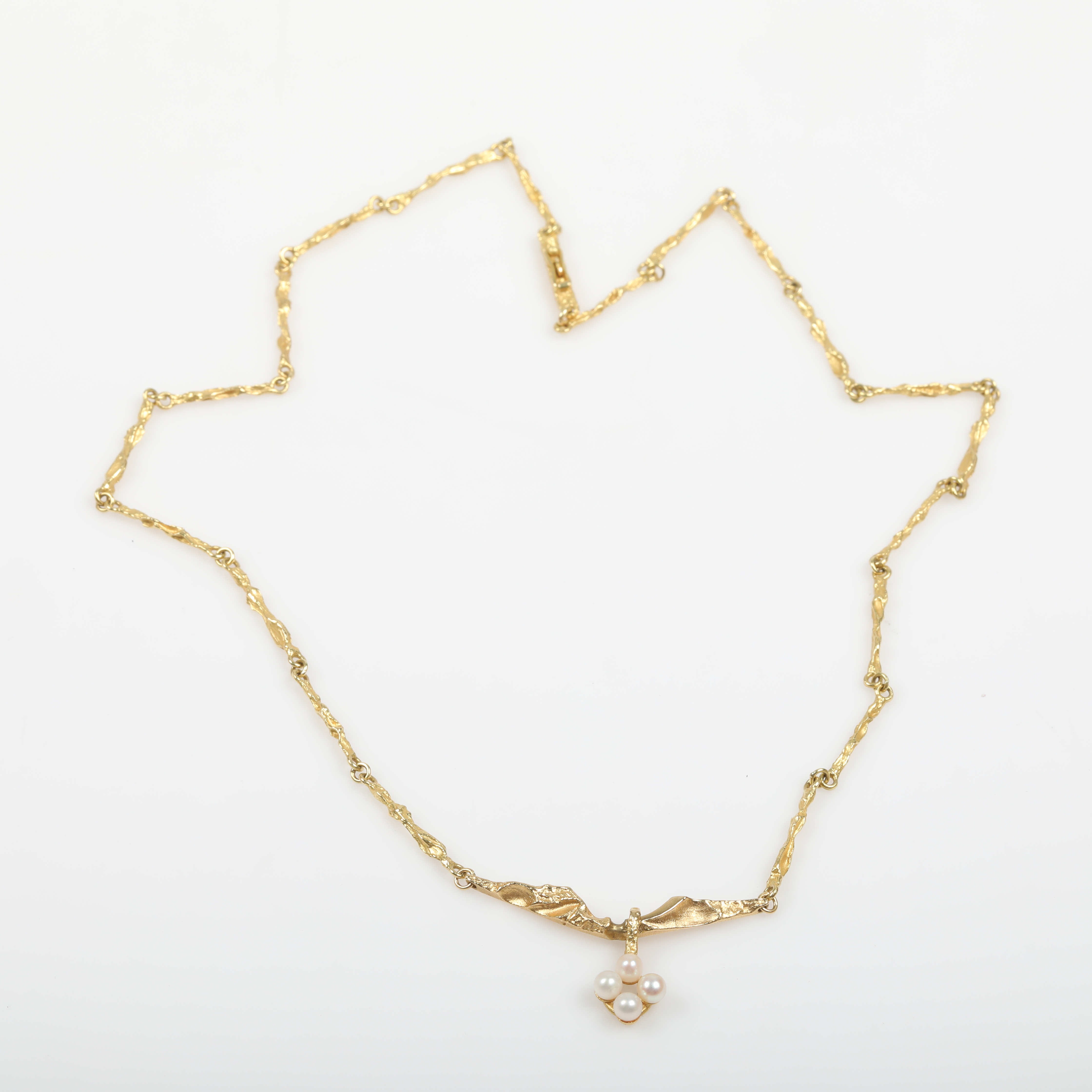 BJÖRN WECKSTRÖM. Collier, "Pearlflower", 18 K guld med odlade pärlor, Lapponia, Finland, 1999.