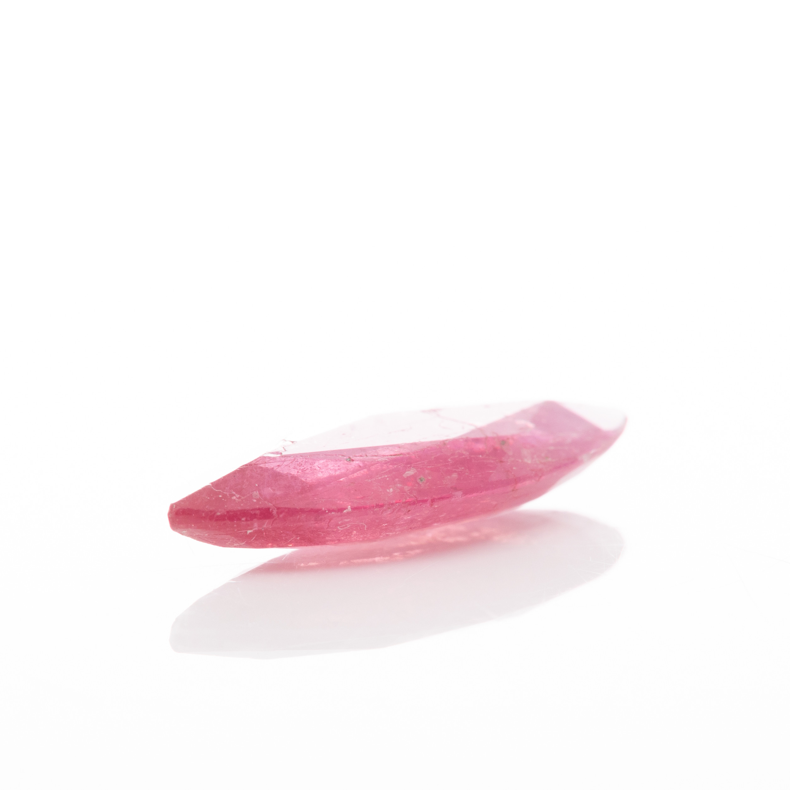 RUBIN, 3,34 ct.