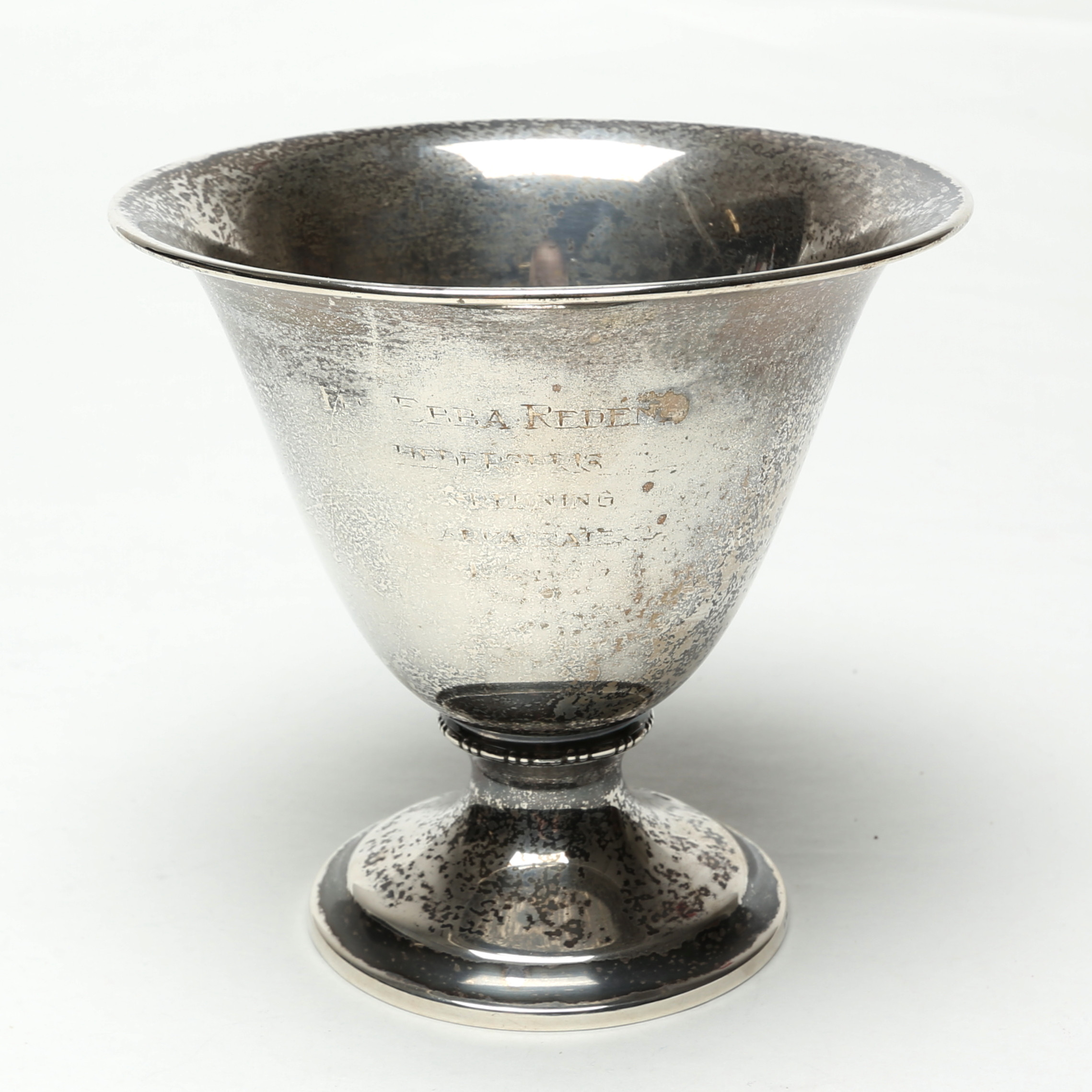 SKÅL, silver, årsbokstav N7.