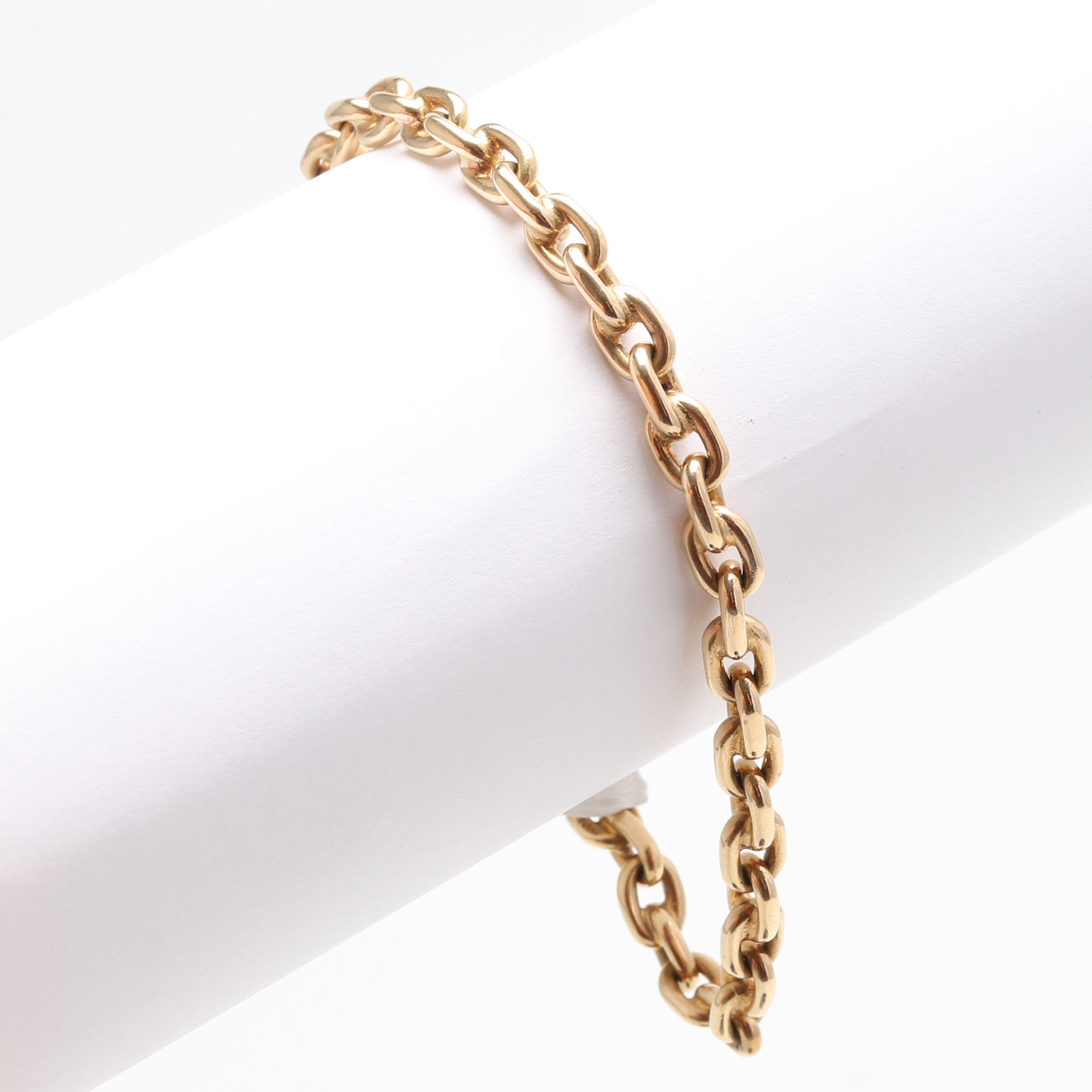 ARMBAND, 18K guld. Ankarlänk. Balestra, Italien. Svensk kontrollstämpel. Vikt ca 31,8 gram.