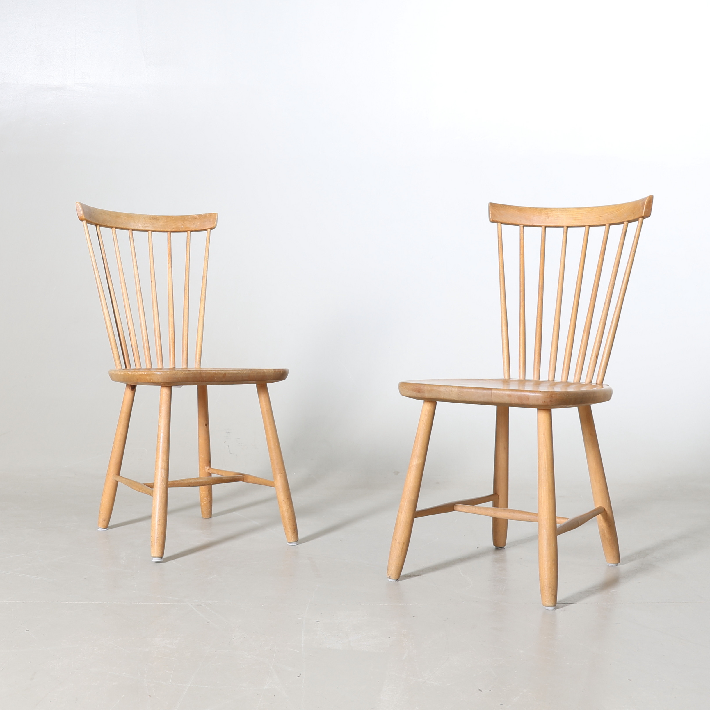 CARL MALMSTEN. Stolar, ett par, "Lilla Åland", Stolab, 1998.