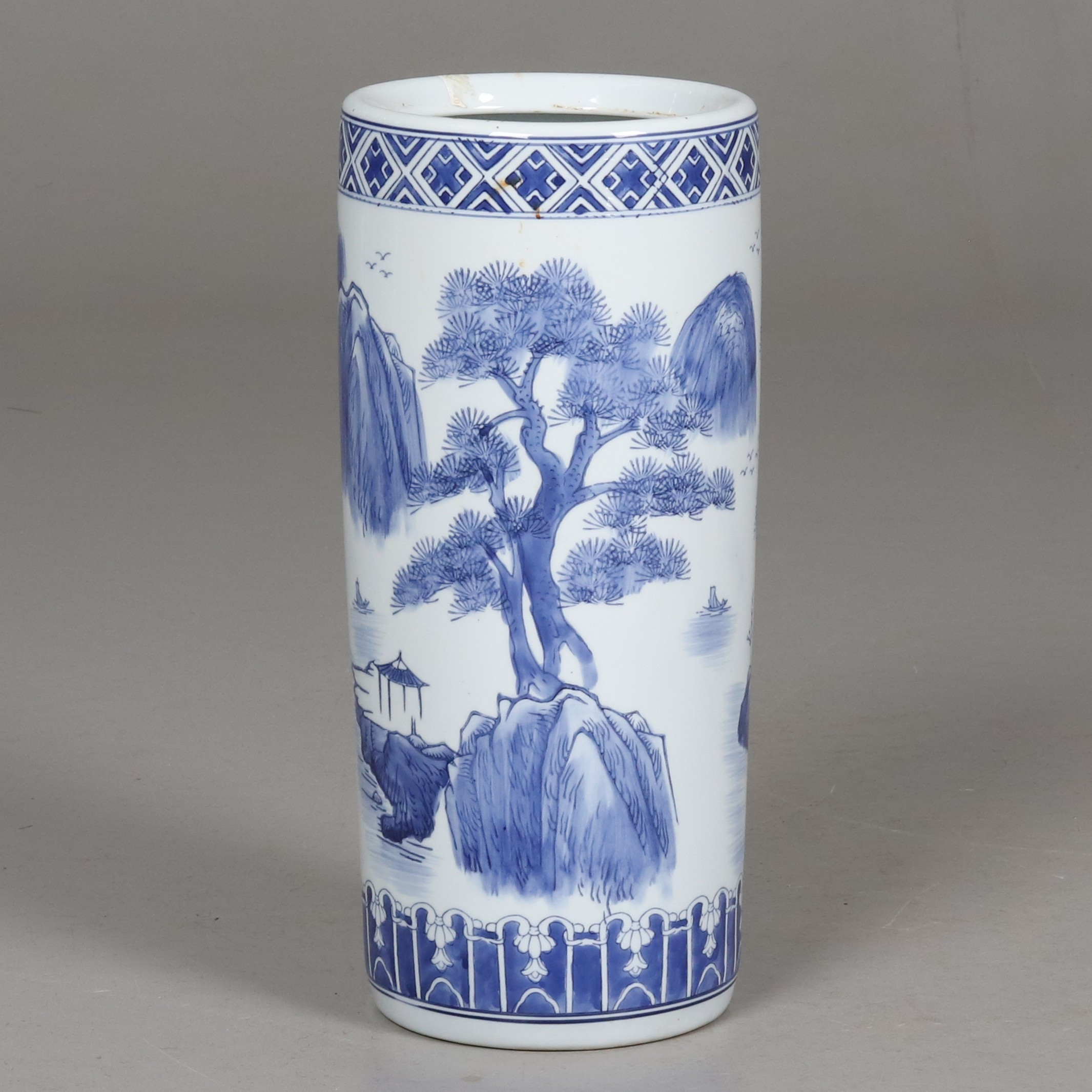 PARAPLYSTÄLL, porslin, Kina, 1900-tal.