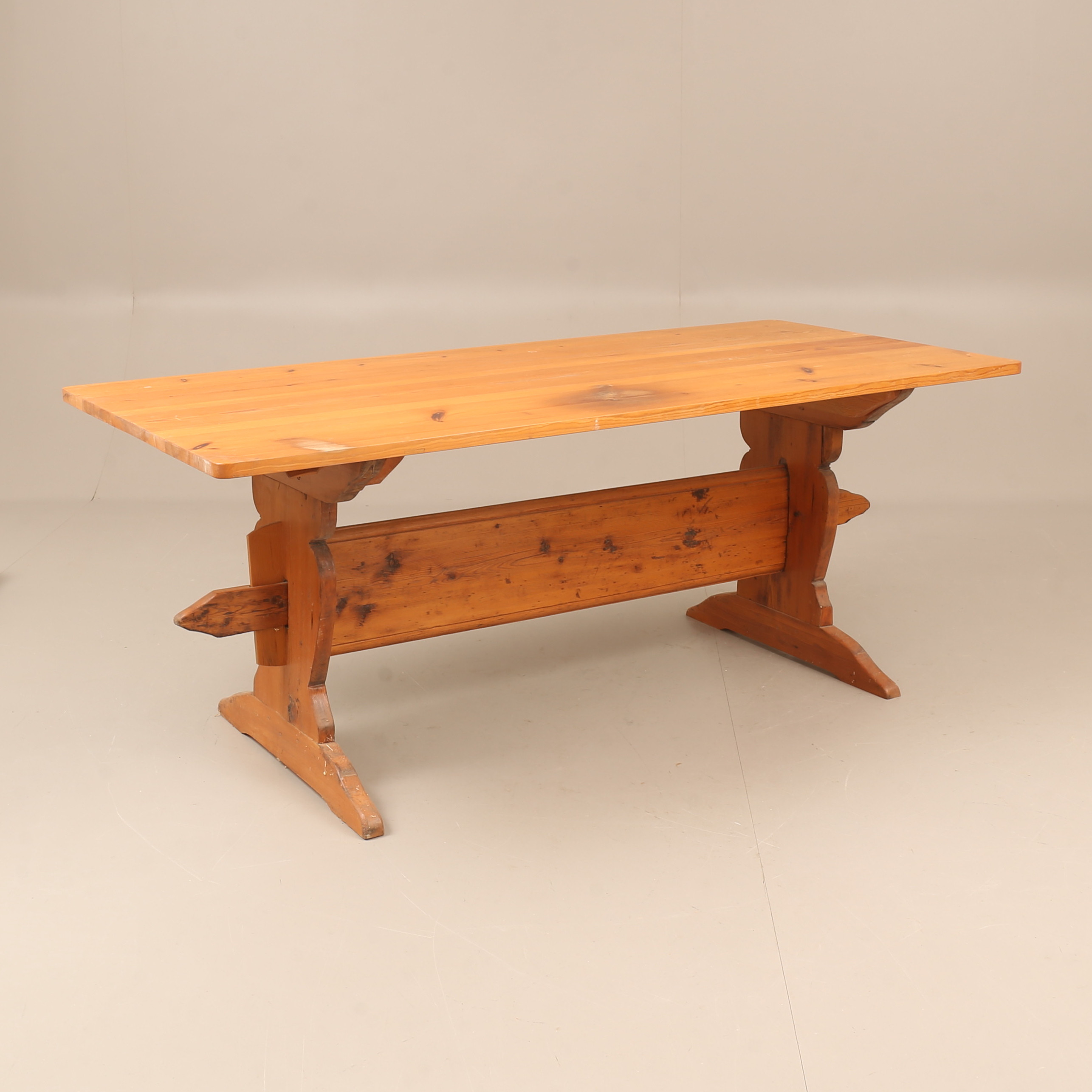 BOCKBORD, furu, 1800-tal.