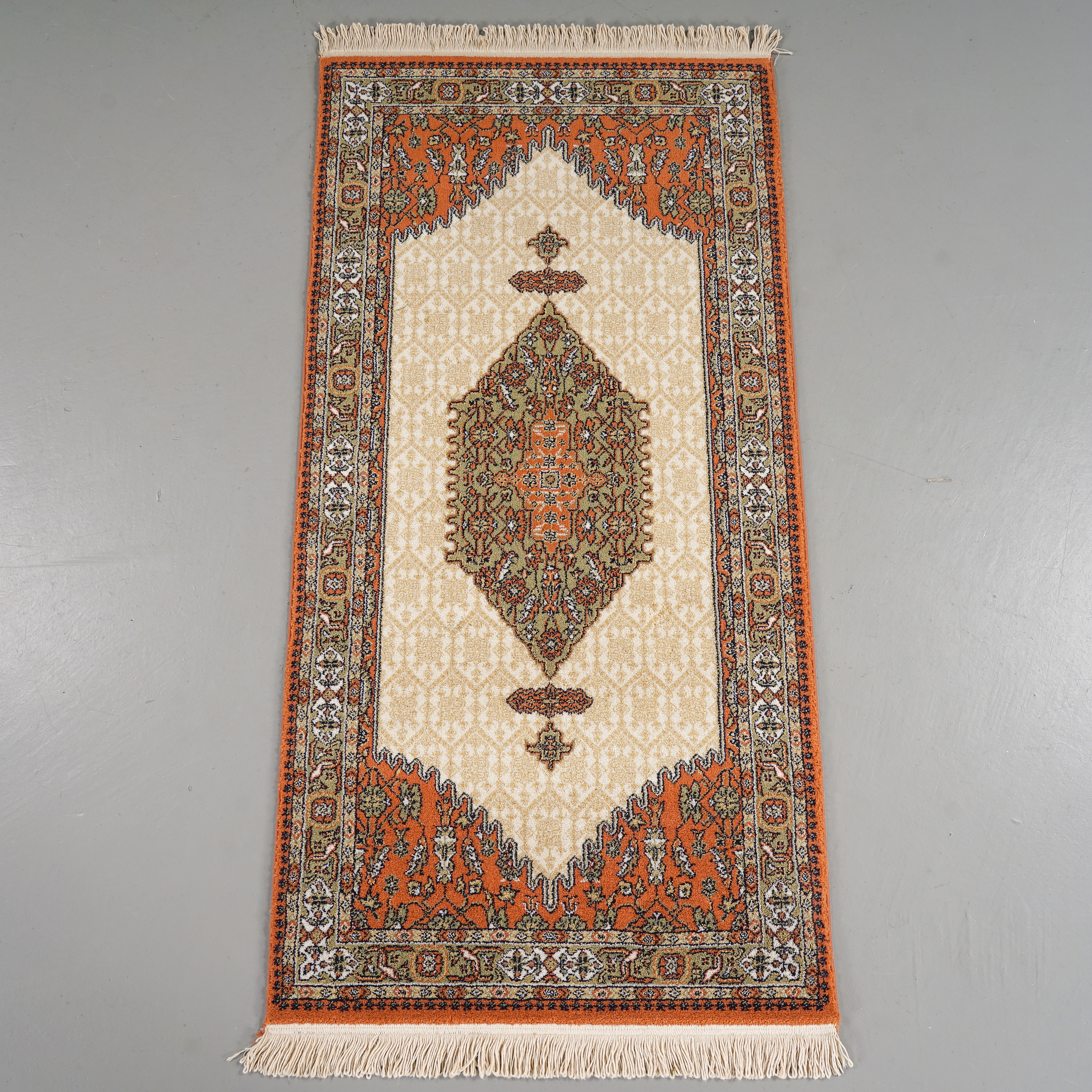 MATTA "Saray" Maskinknuten, Tukiet, 150x75 cm.
