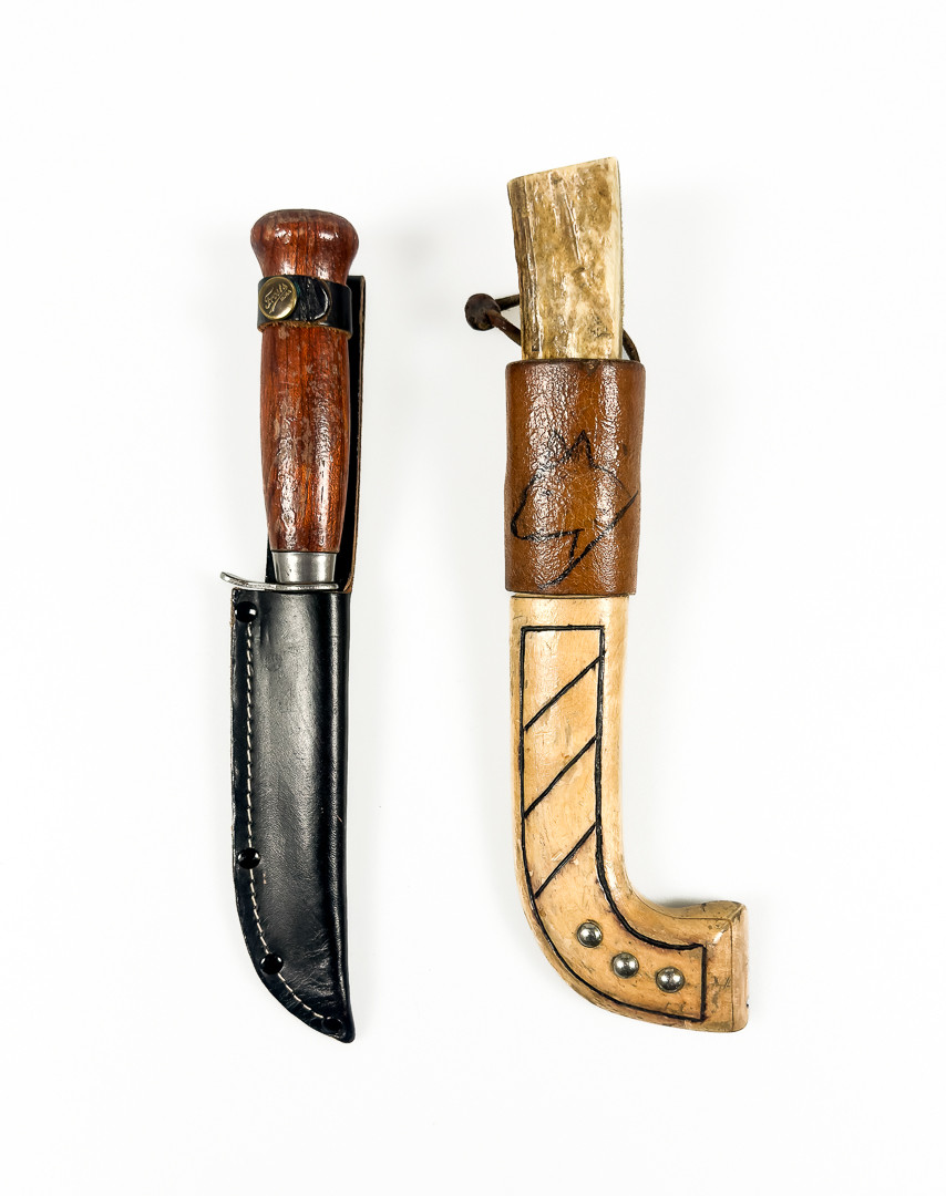 KNIVAR, 2 st, Frosts & Kj, Mora, 1900-tal.