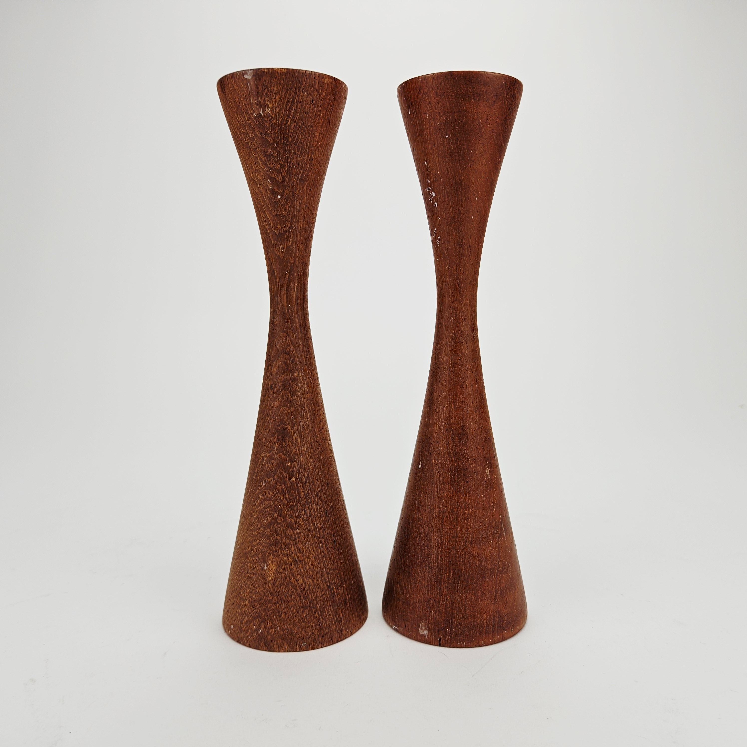 LJUSSTAKAR, ett par, teak, 1960-tal.