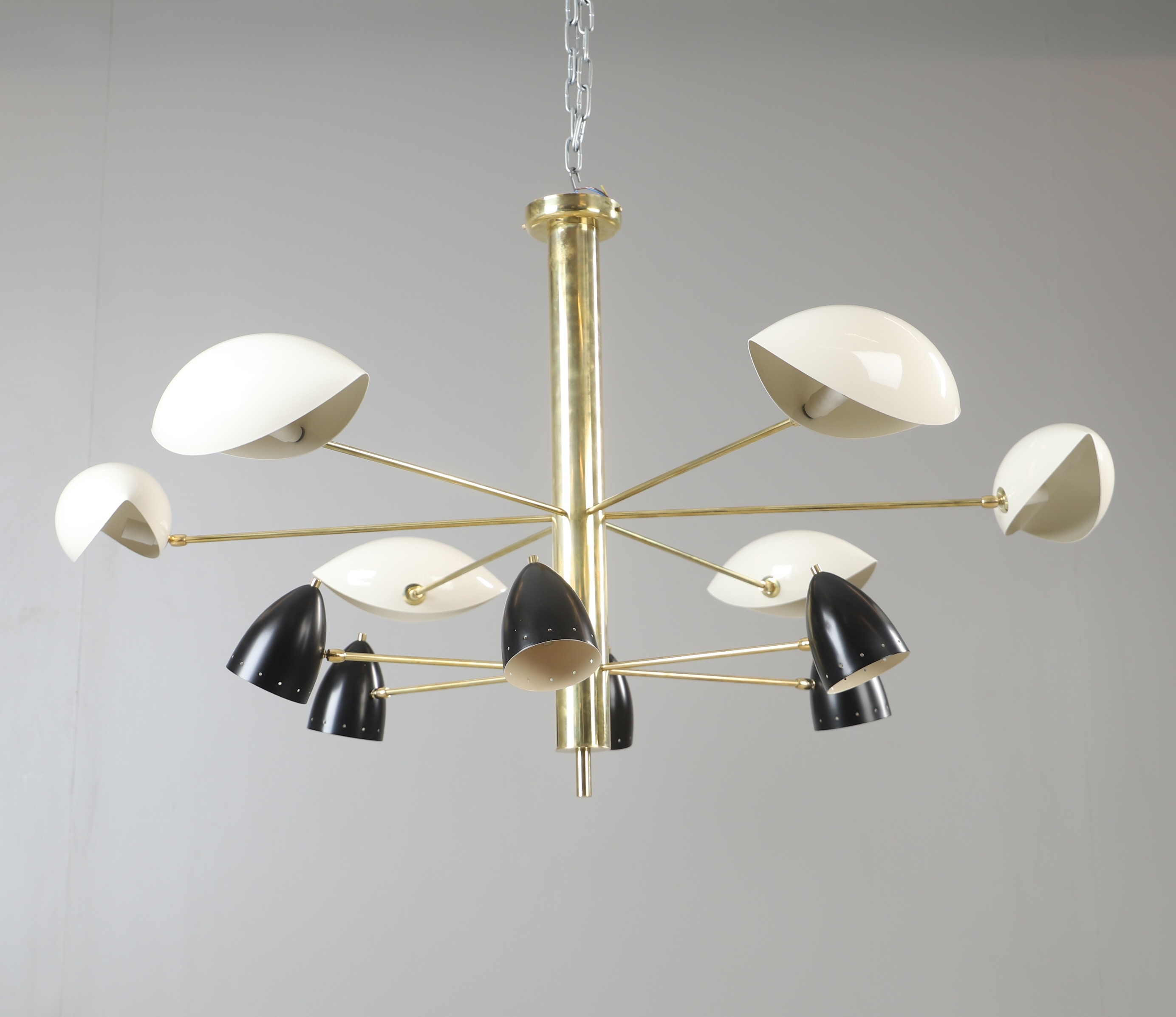 TAKLAMPA, ”Wink fanal chandelier”, Luci Progetti, Parma, Italien, samtida.