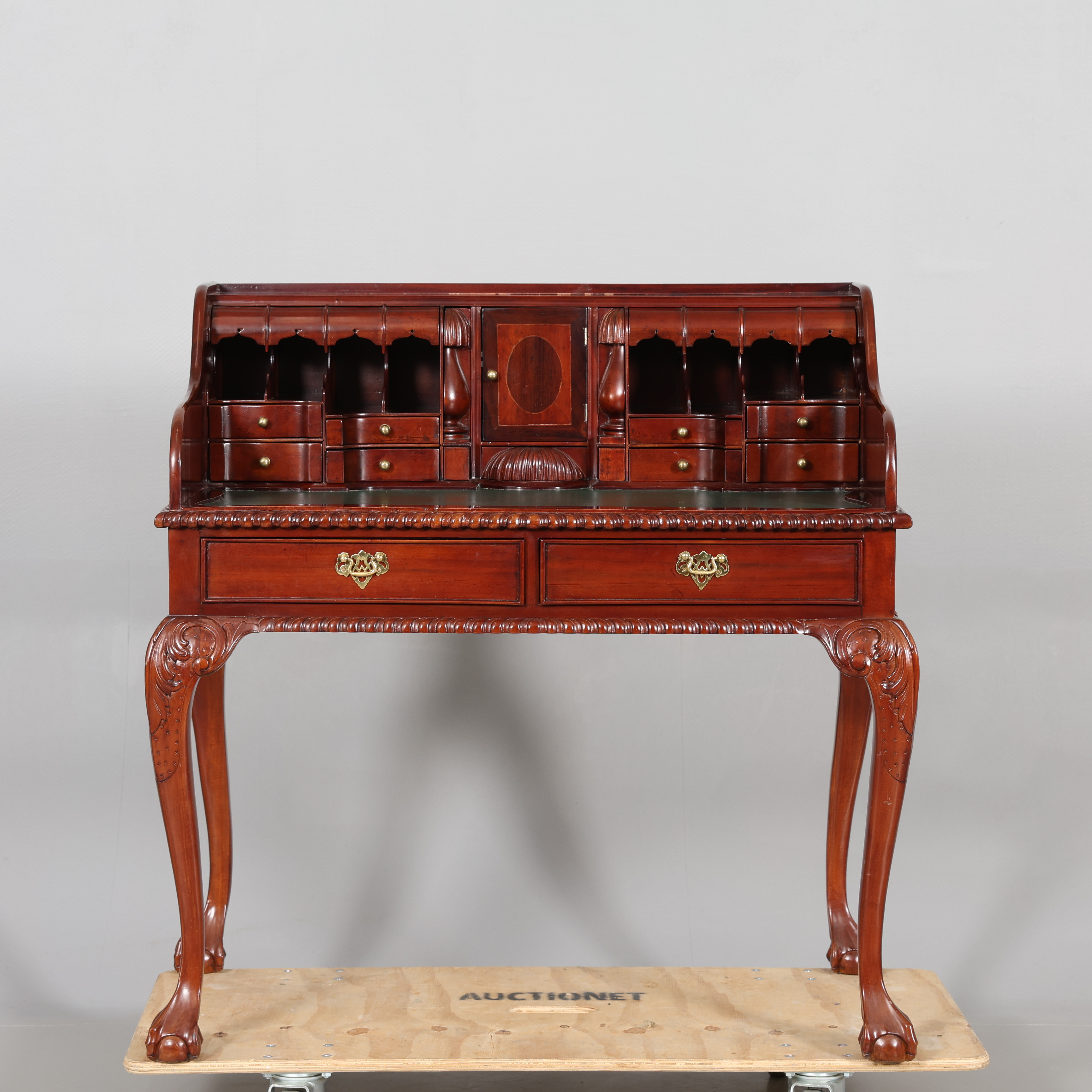 SKRIVBORD, queen Anne- stil.