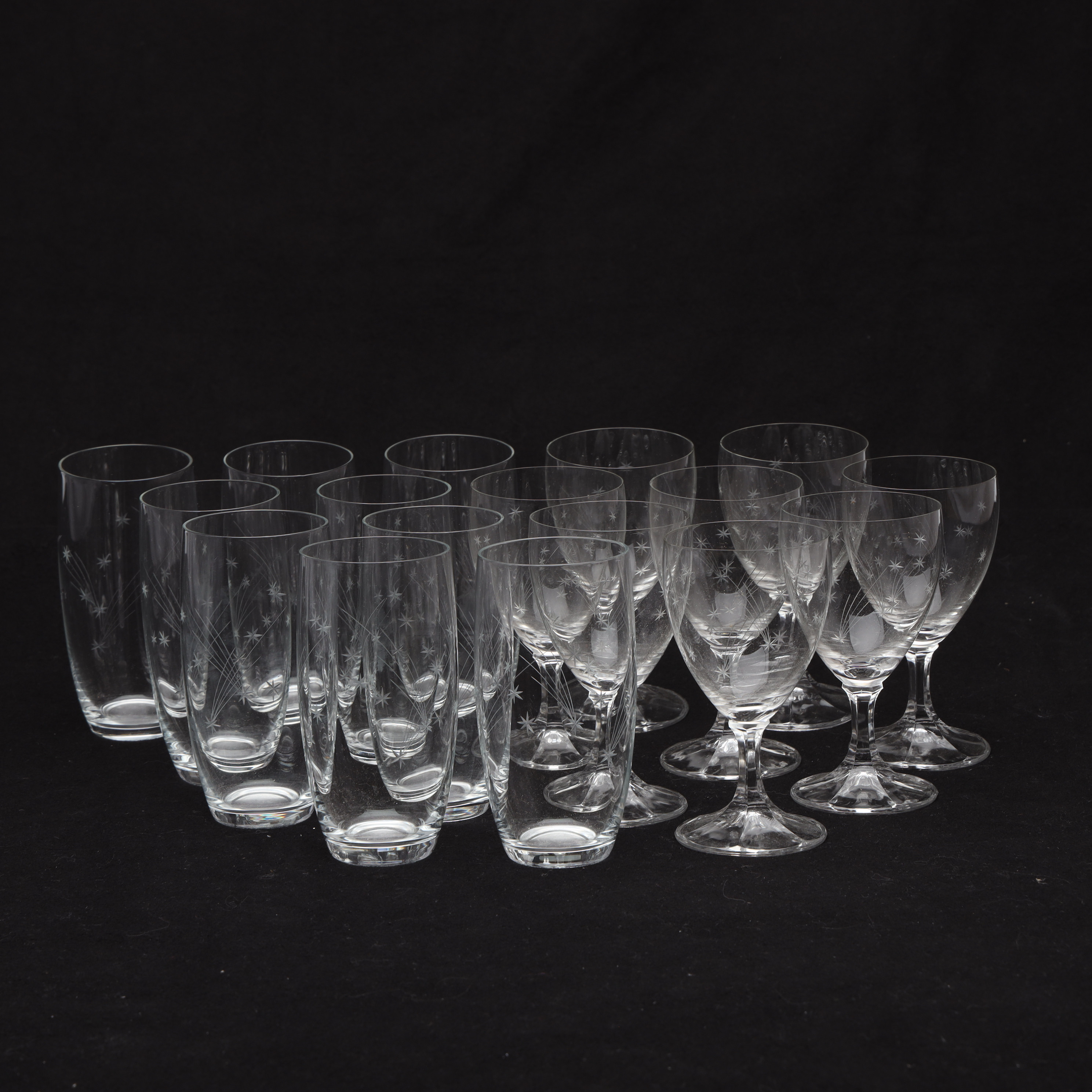 GLAS, 17 stycken, 1900-tal.
