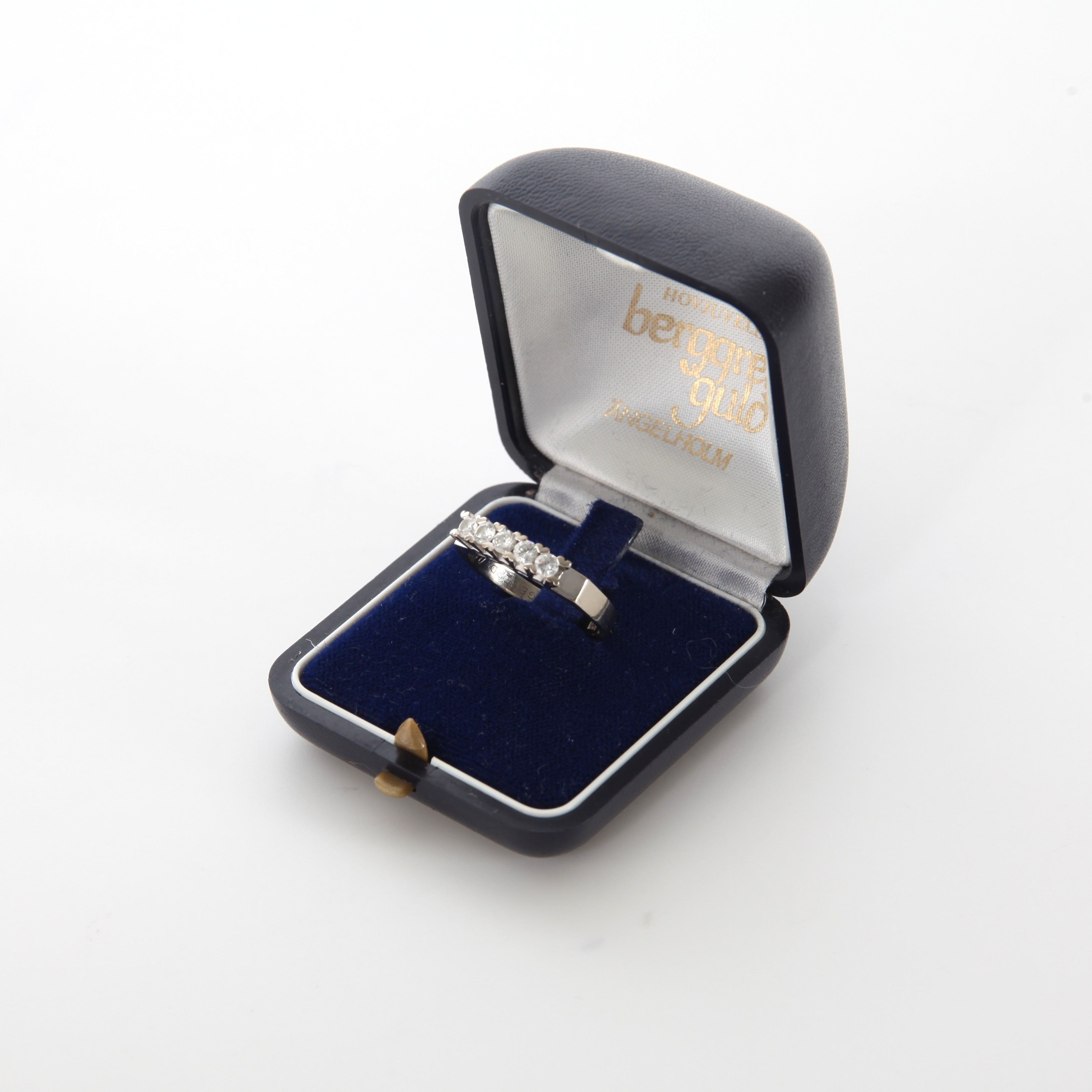 DIAMANTRING 0,50 ctw, 18K vitguld, 1976.