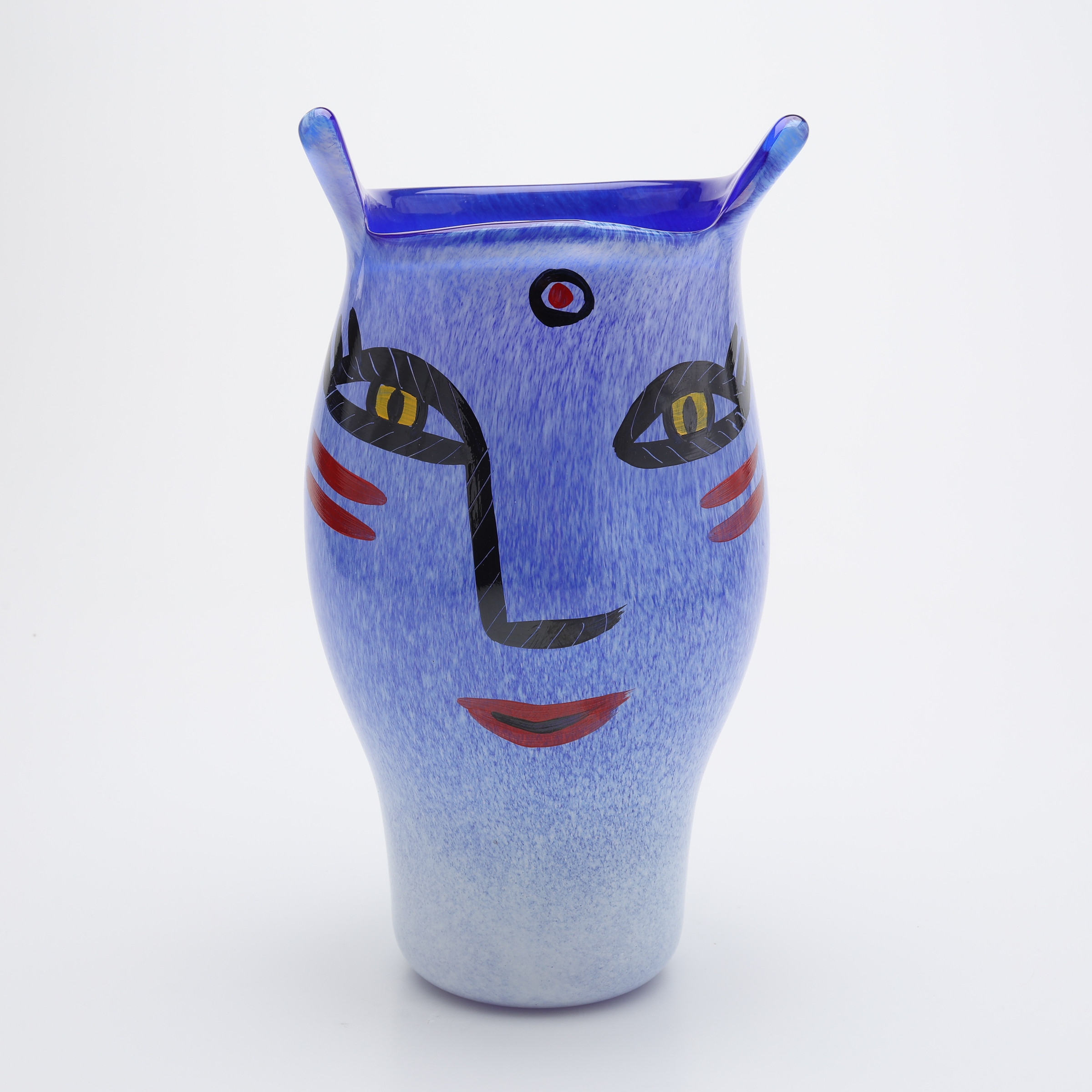ULRICA HYDMAN-VALLIEN. VAS, GLAS, "OPEN MINDS", KOSTA BODA.
