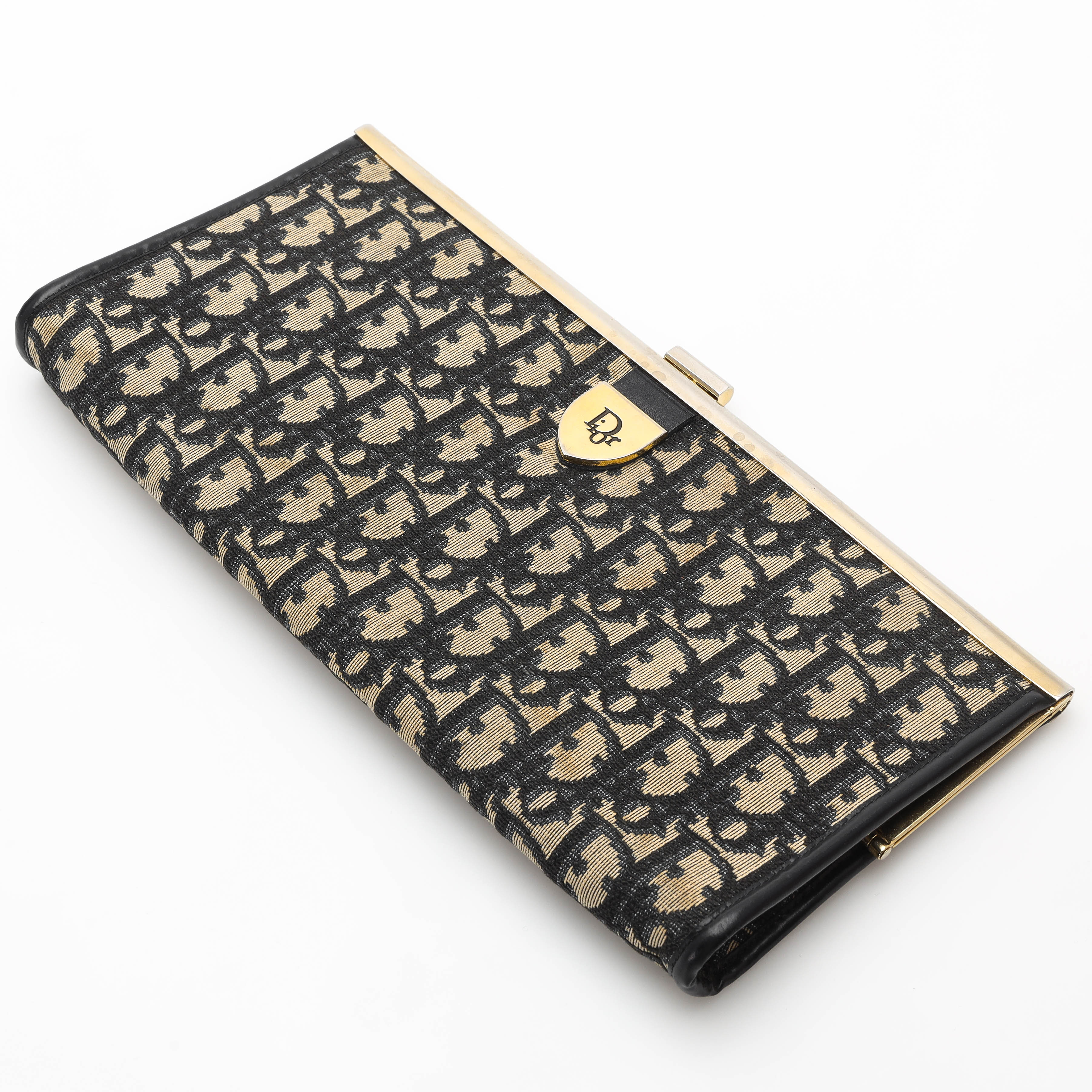 CHRISTIAN DIOR. Clutch, Paris.