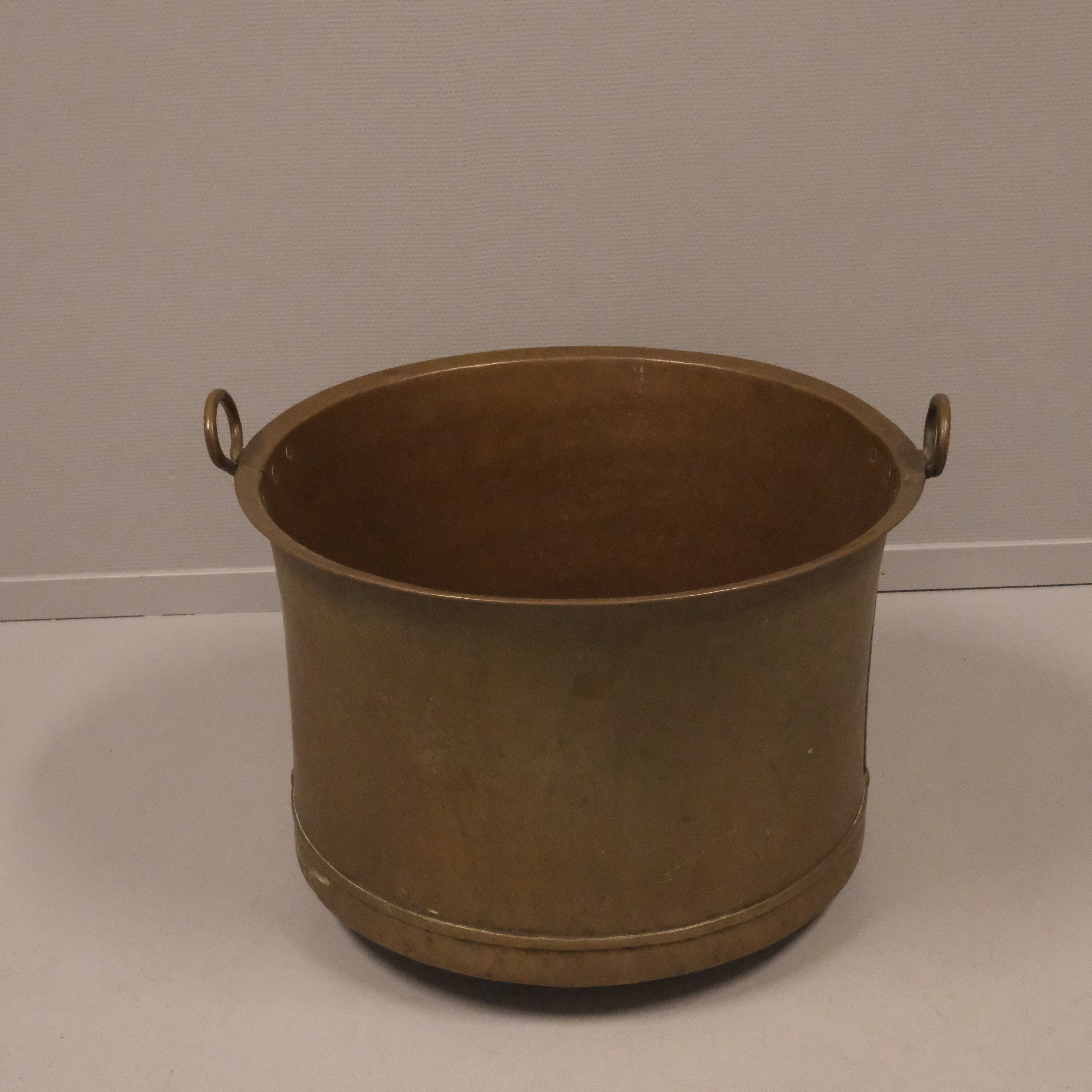 KOPPARBALJA MED HANDTAG. 1900-TAL.
