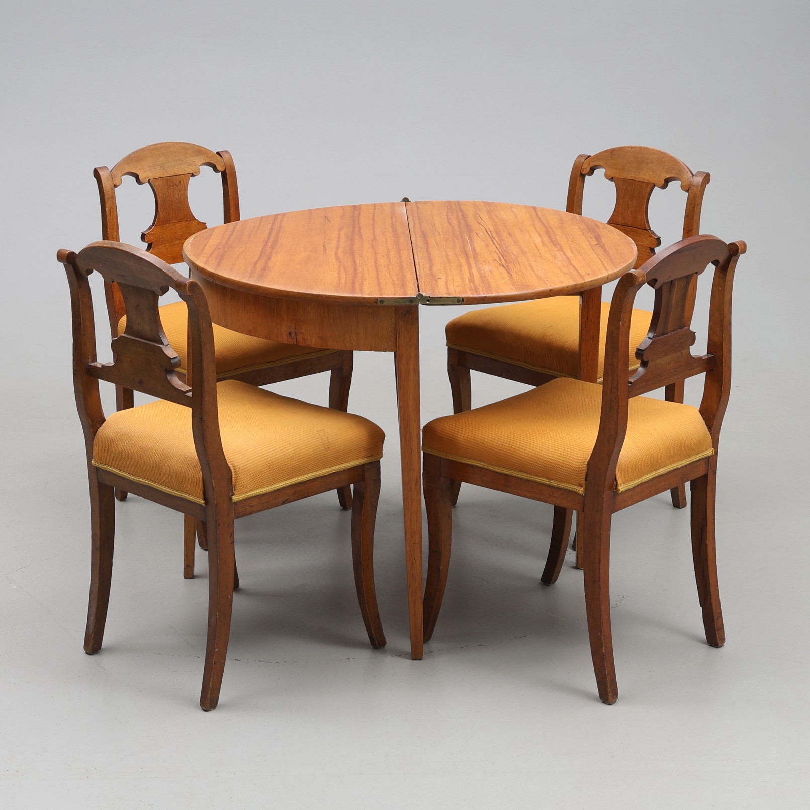 SPELBORD, sengustavianskt med 4 stolar, 1800-tal.