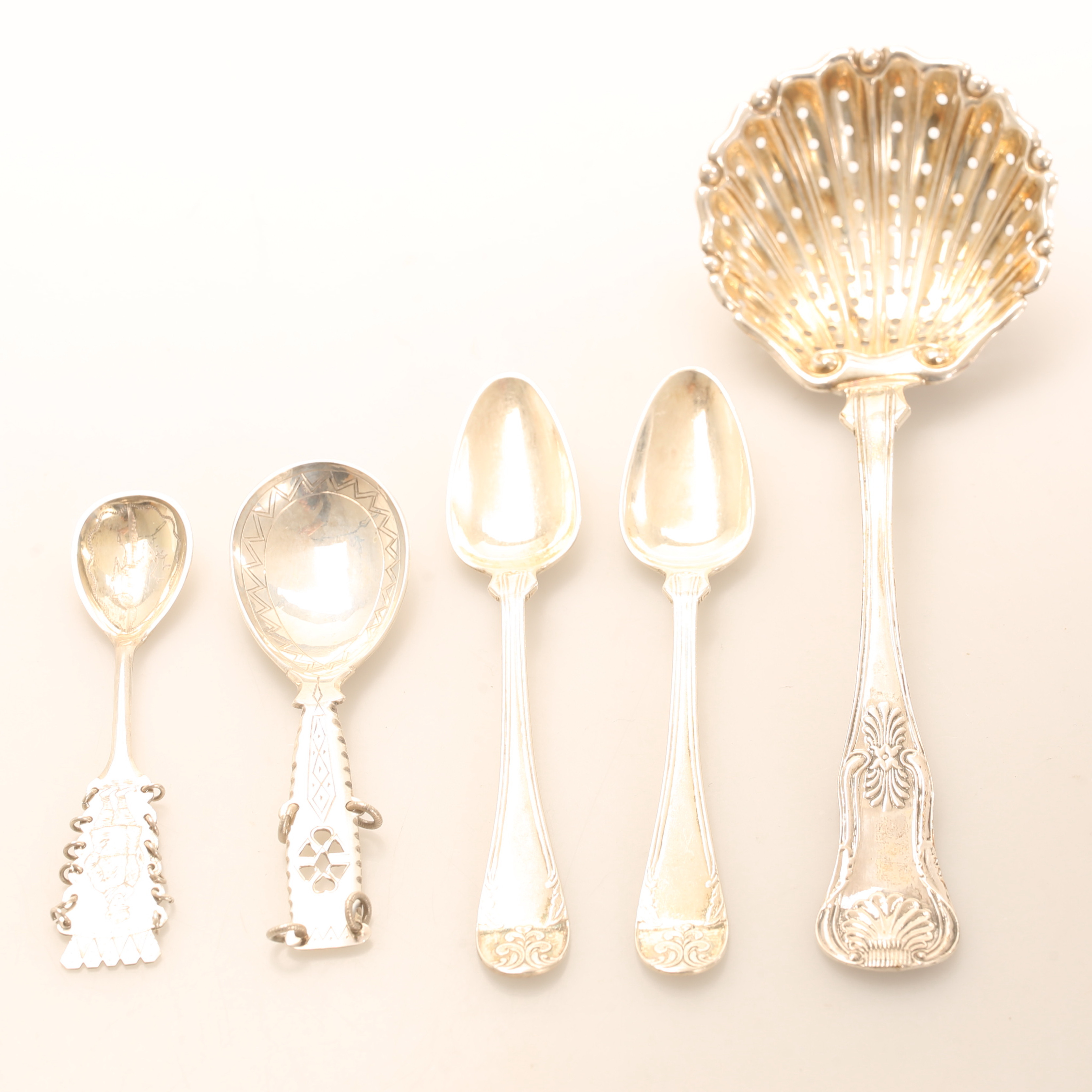 DIVERSE SILVER, 5 delar.