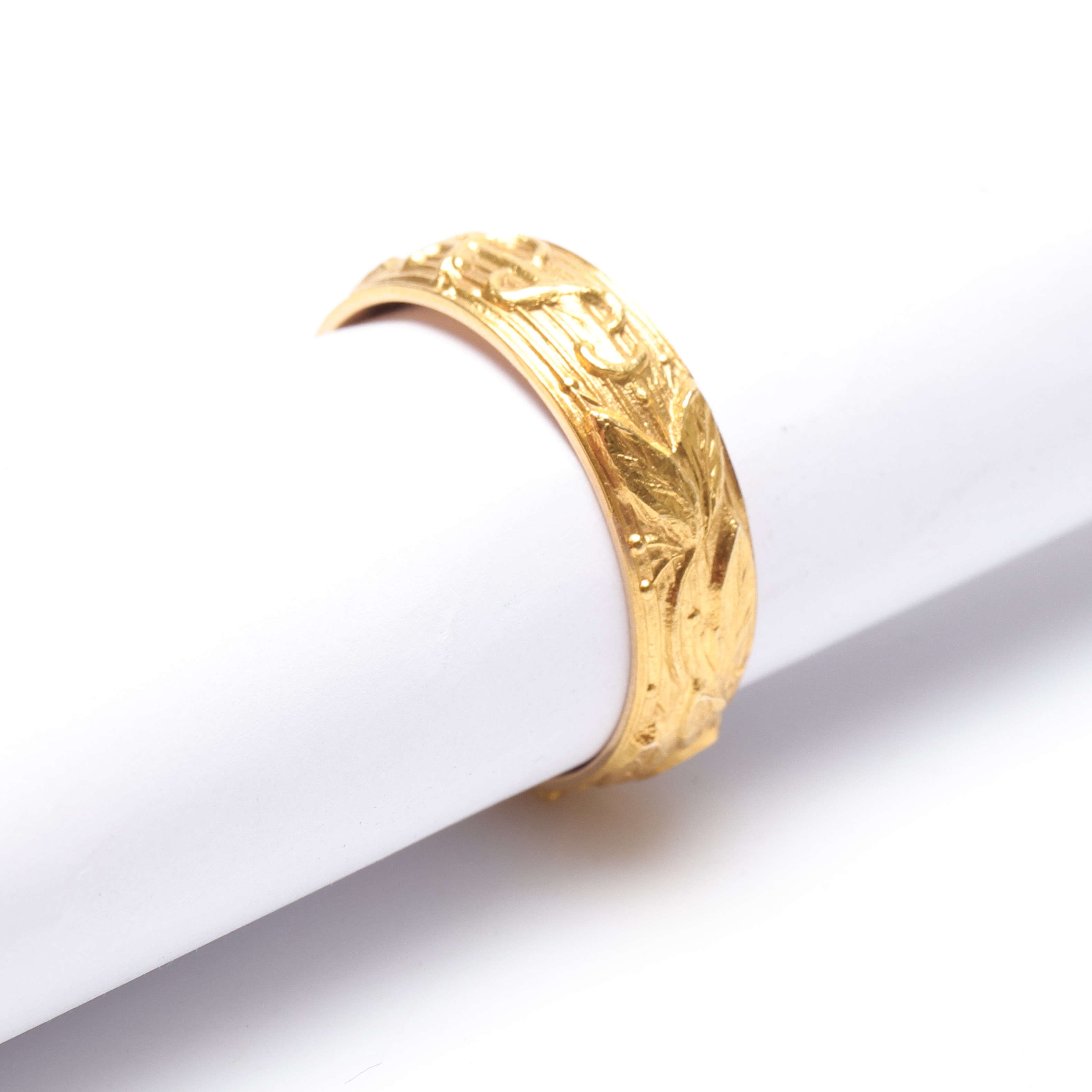 RING, guld, 18k, vikt ca 7,9 gram.