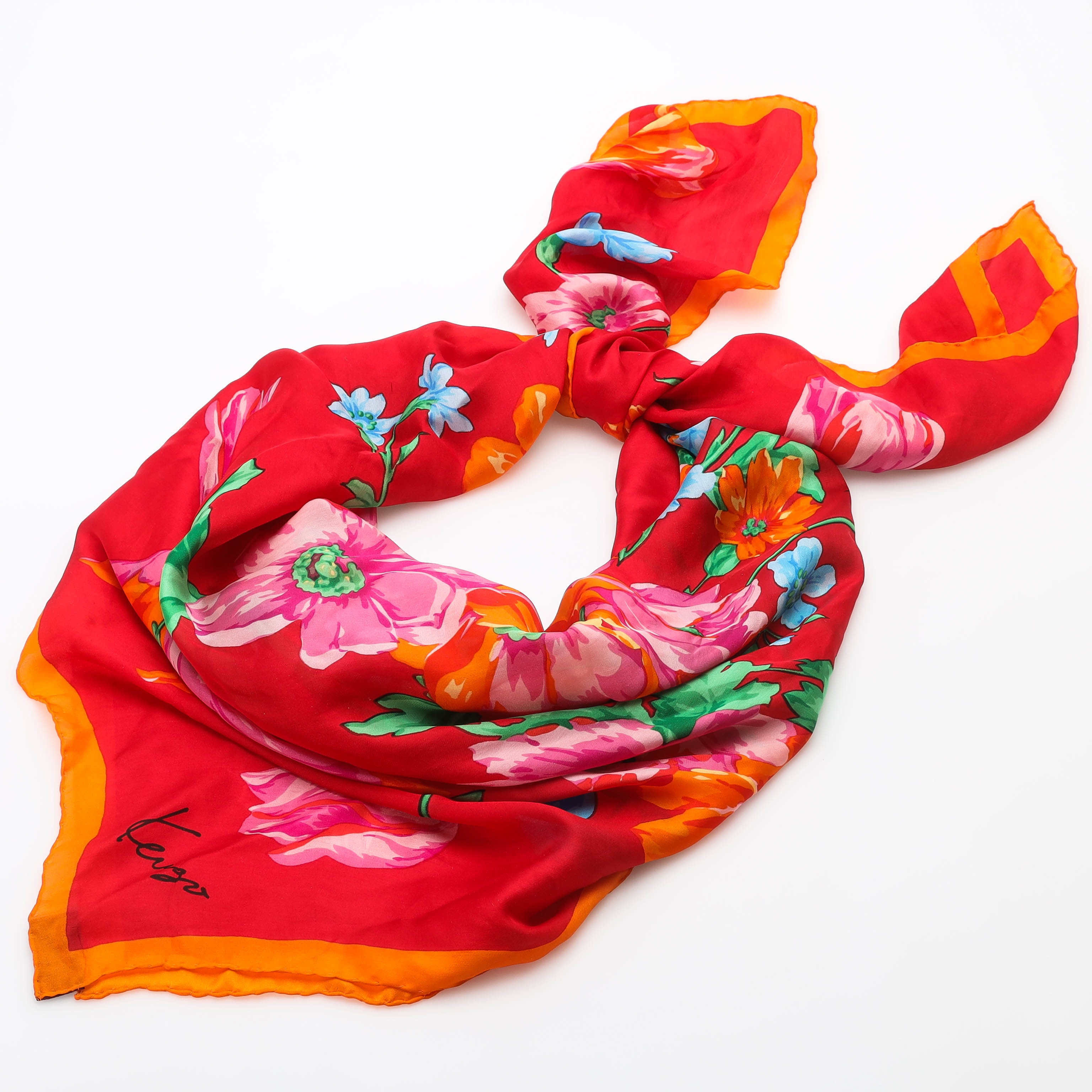 KENZO. Scarf, siden, Paris.