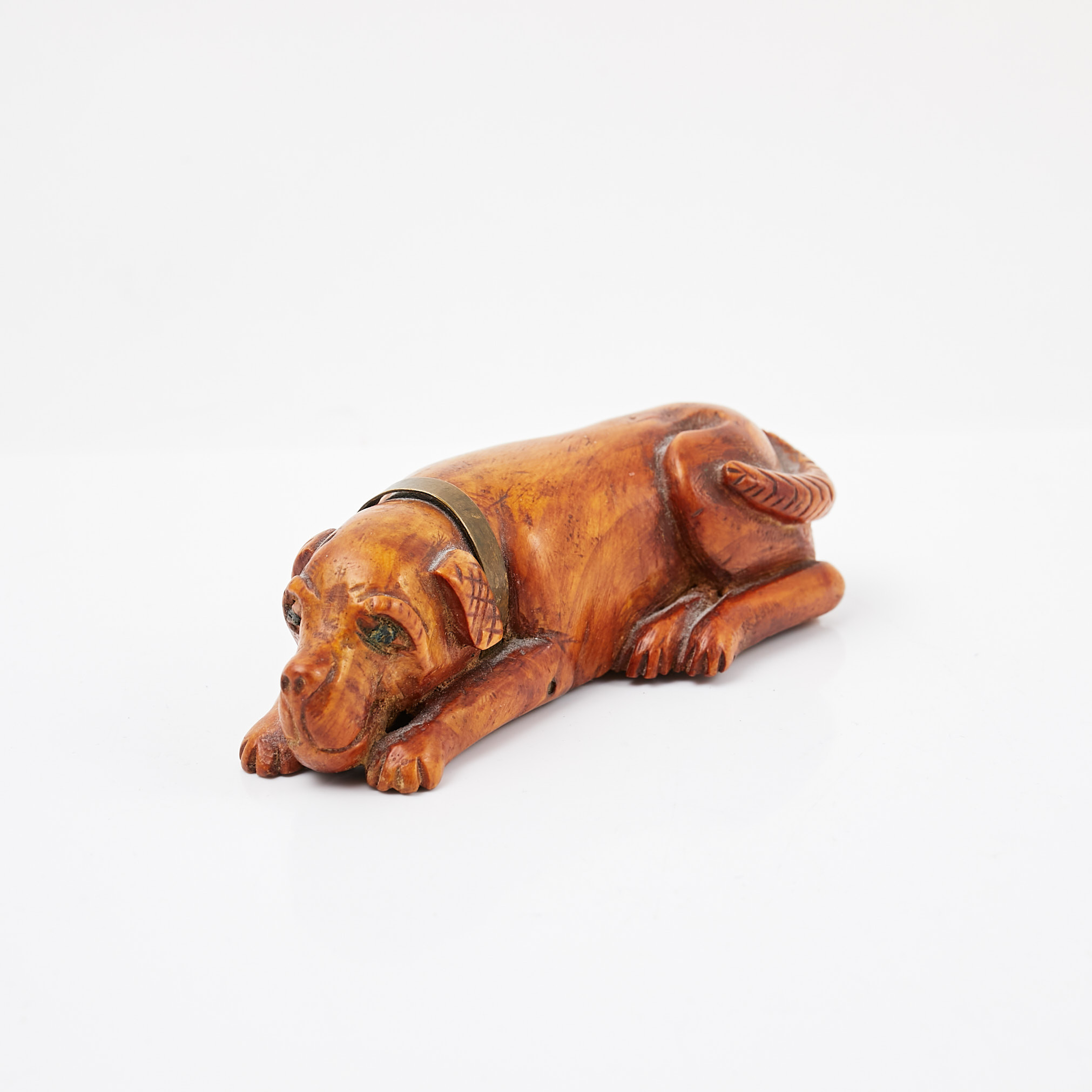 SNUSHUND, allmoge, snidad i björk, 18/1900-tal.