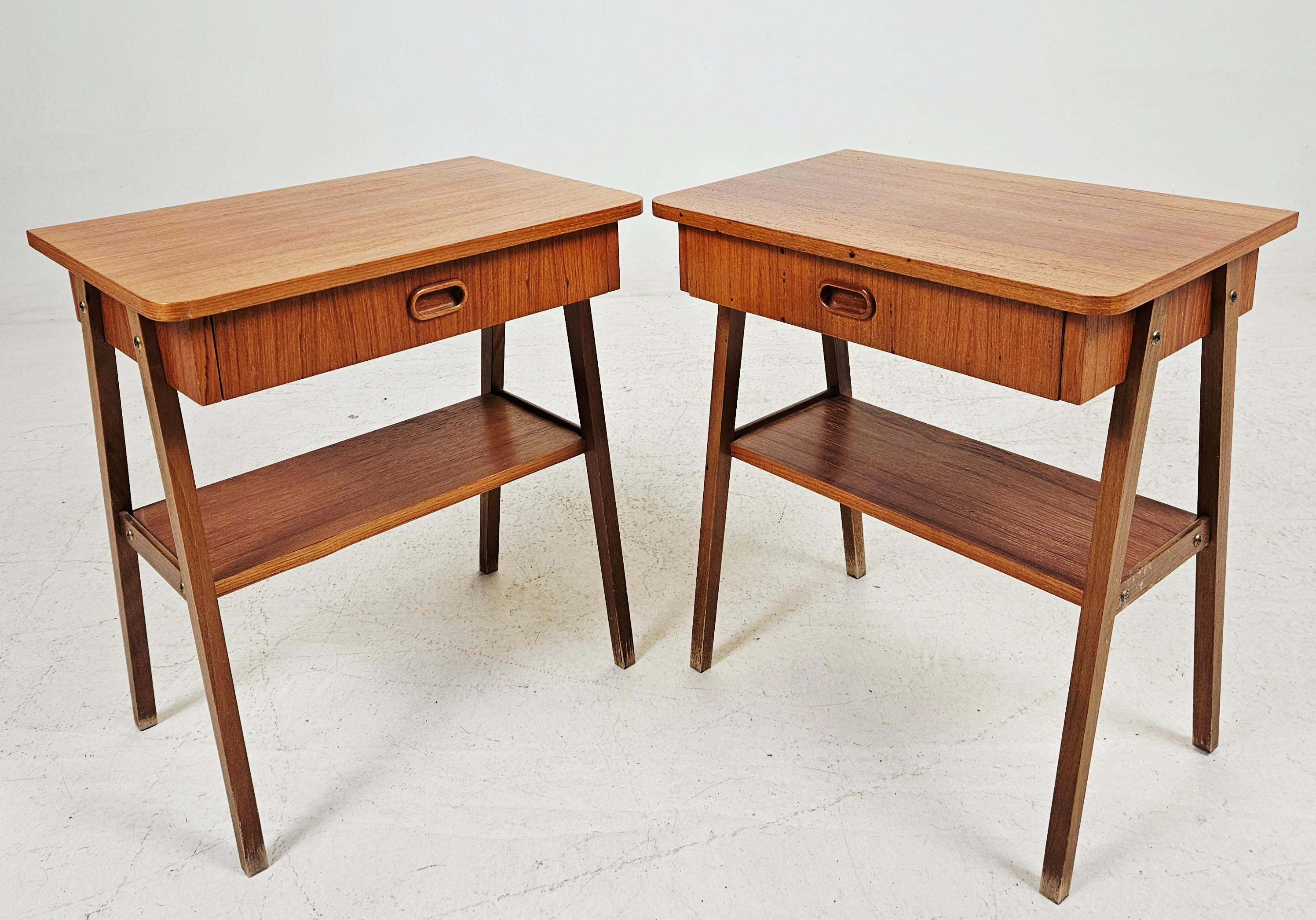 SÄNGBORD, ett par, 1960-tal.