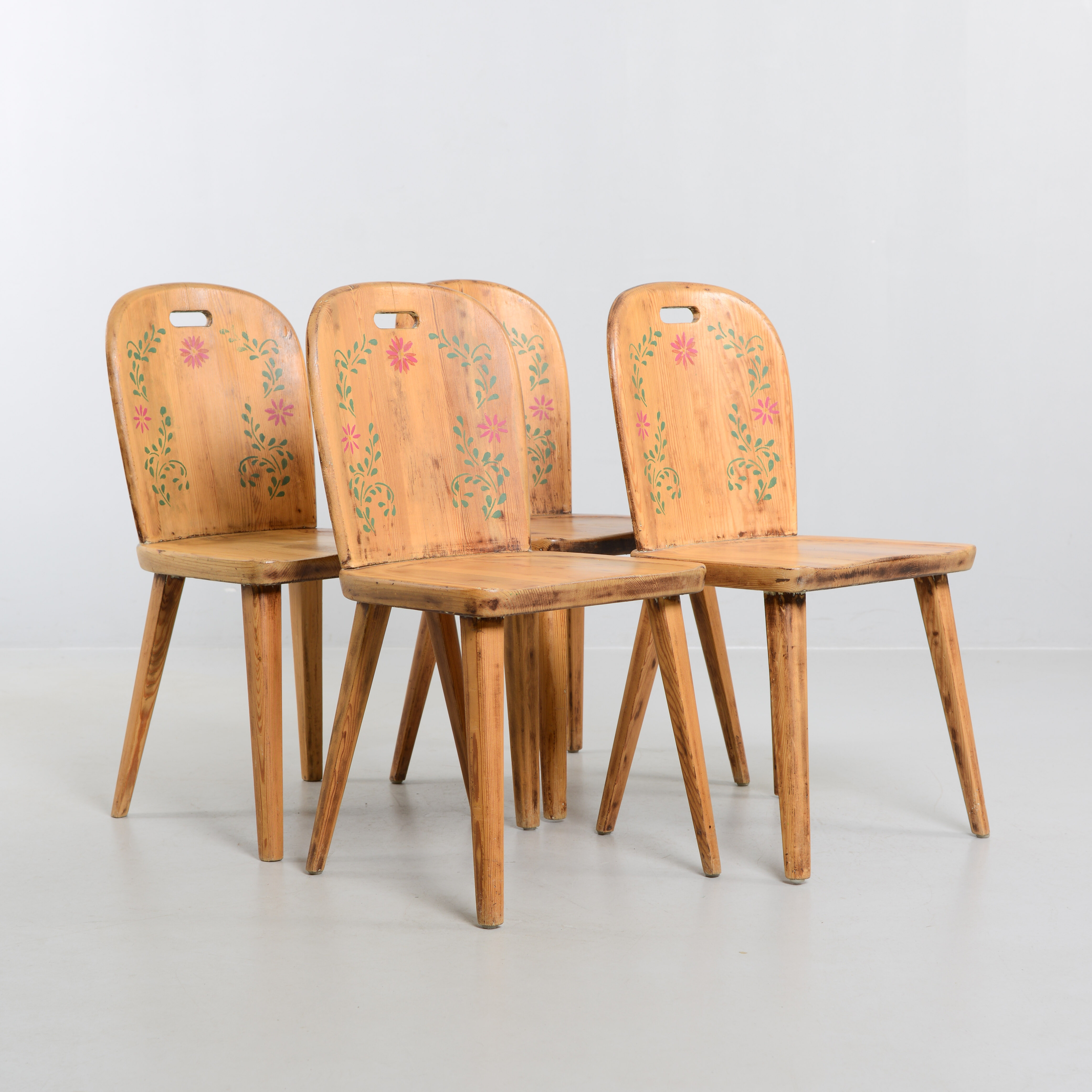 STOLAR, 4 st, "Lövåsen", Åby Möbelfabrik, 1930/1940-tal.